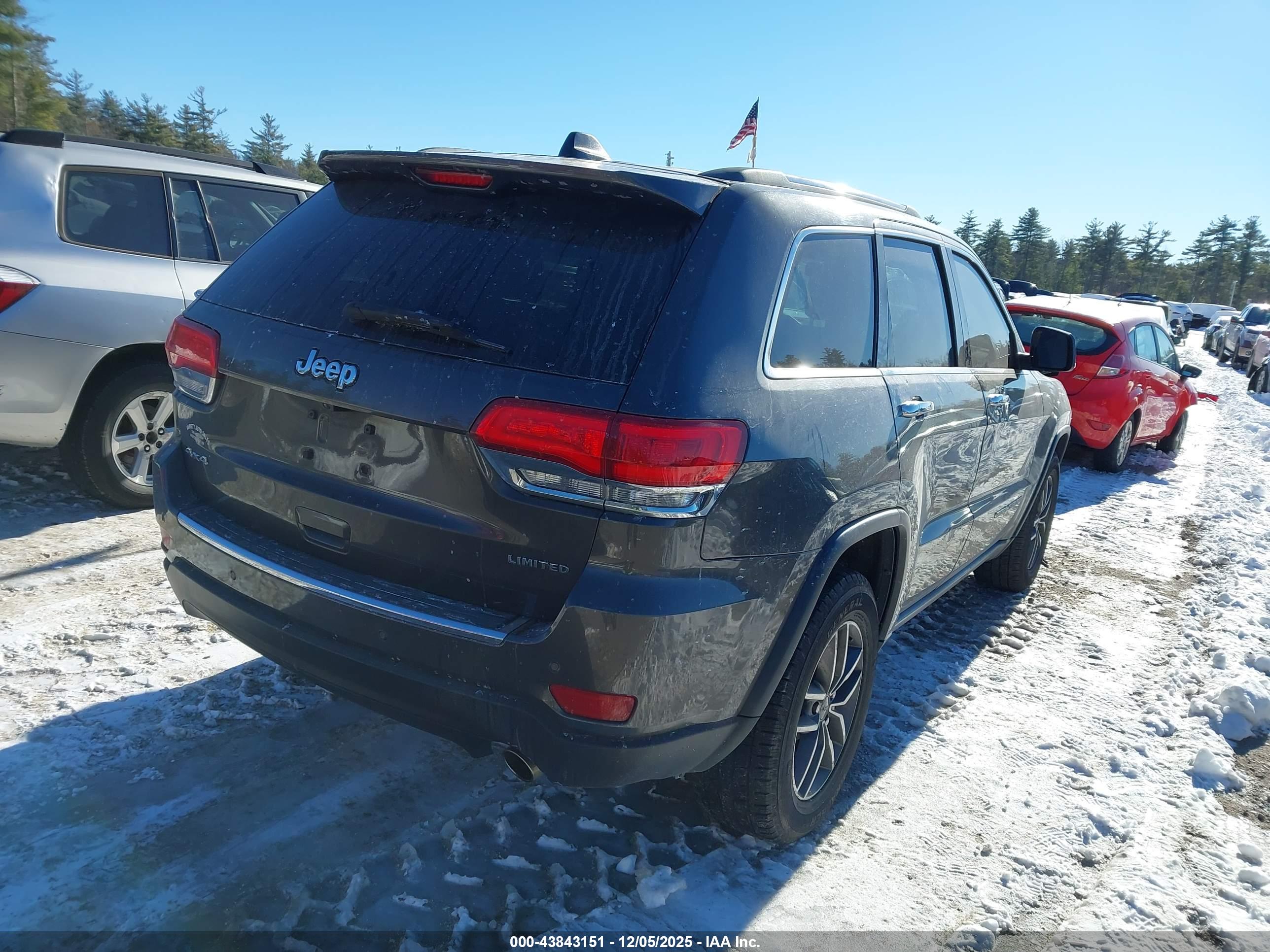 JEEP GRAND image 4