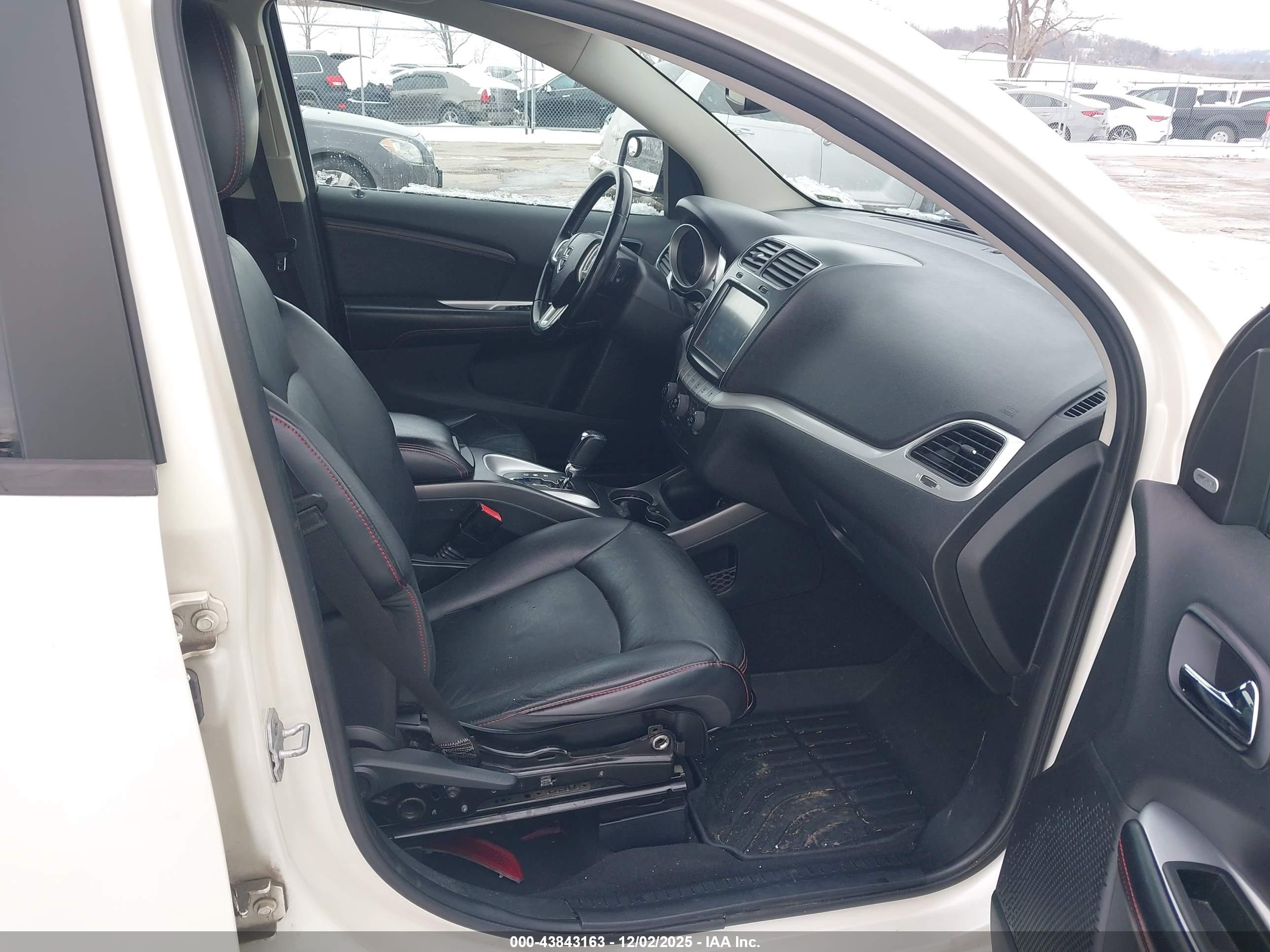 DODGE JOURNEY image 5