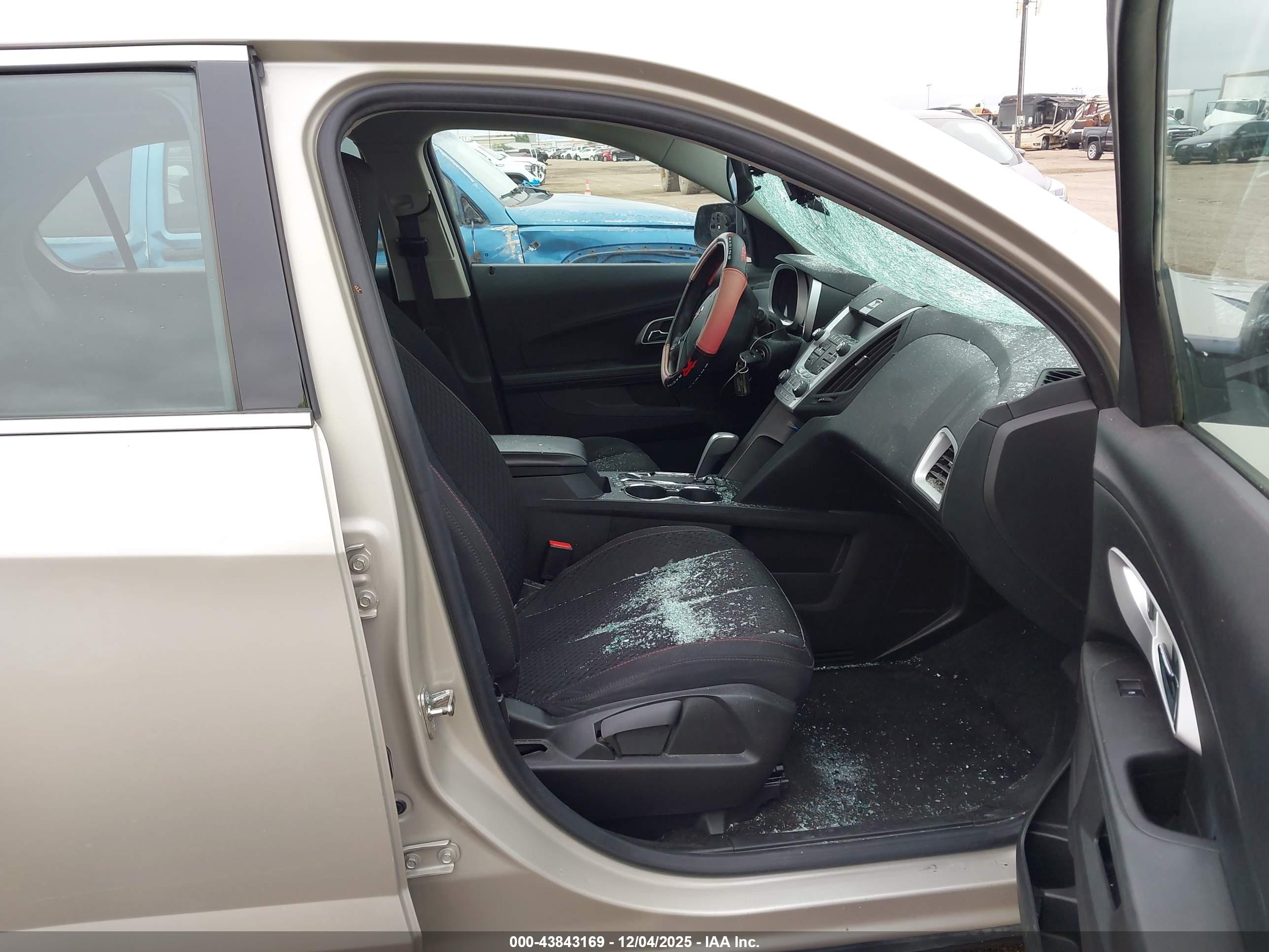 CHEVROLET EQUINOX image 5