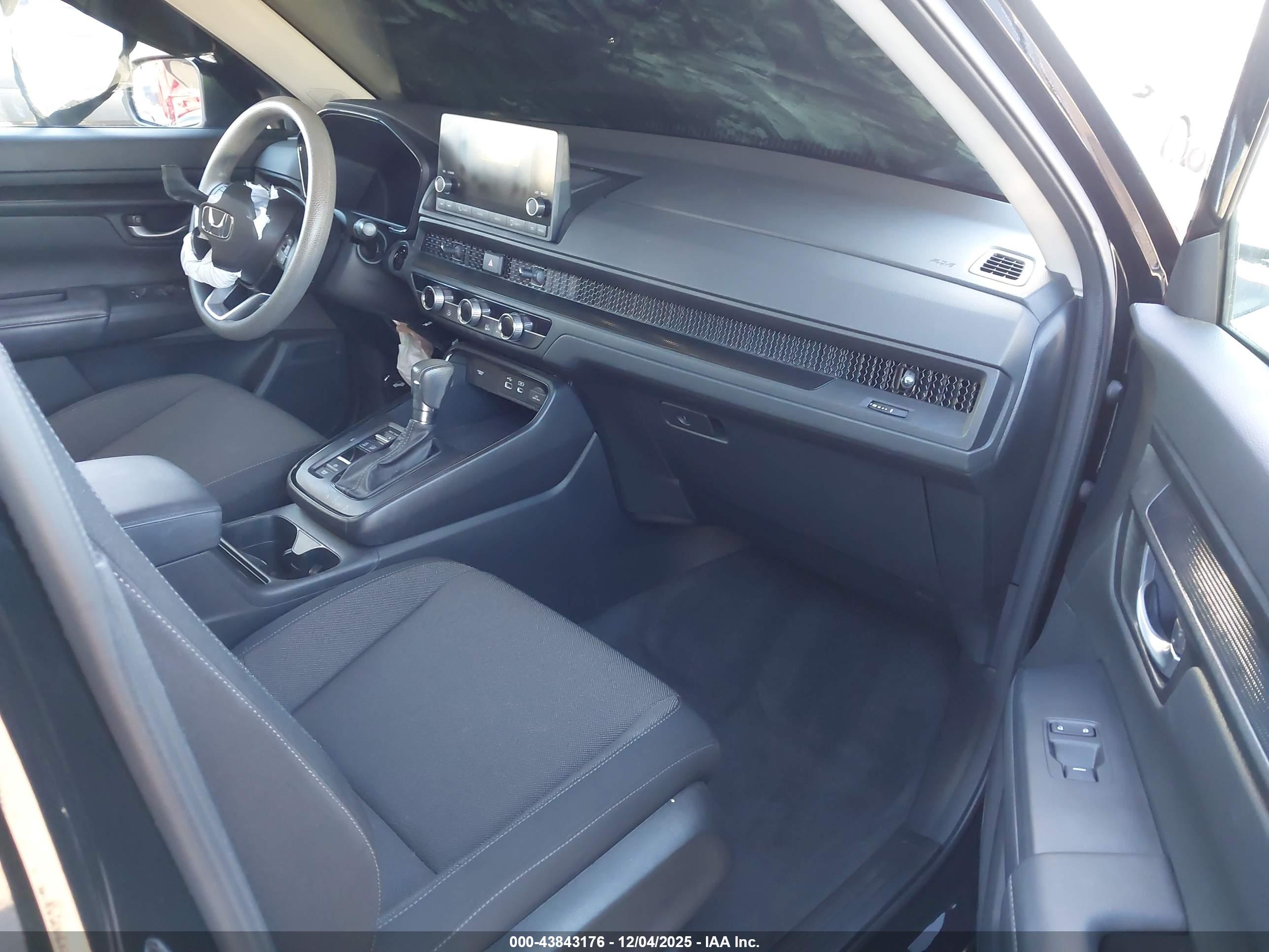 HONDA CR-V image 5