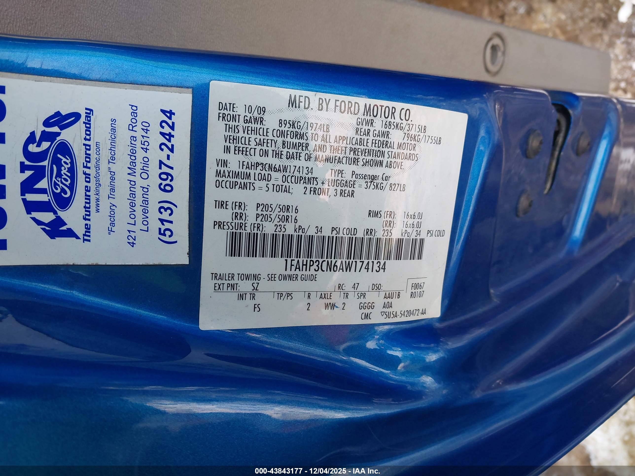 FORD FOCUS image 9