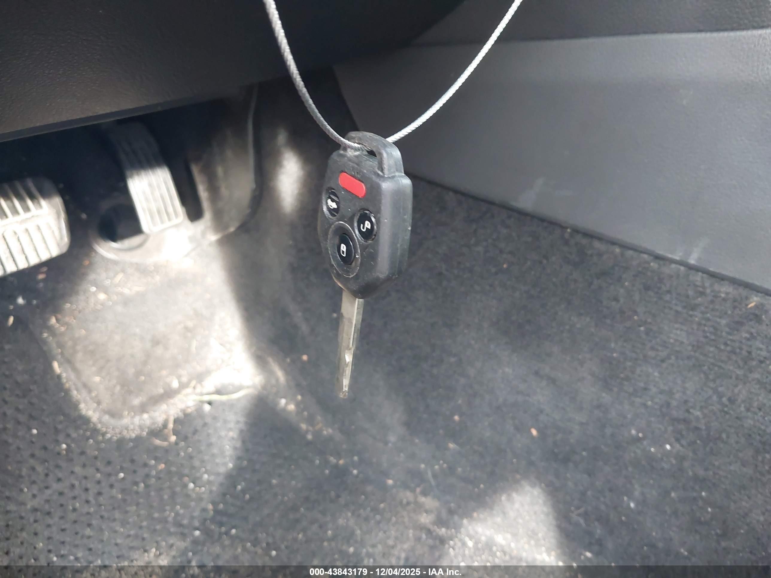 SUBARU LEGACY image 11