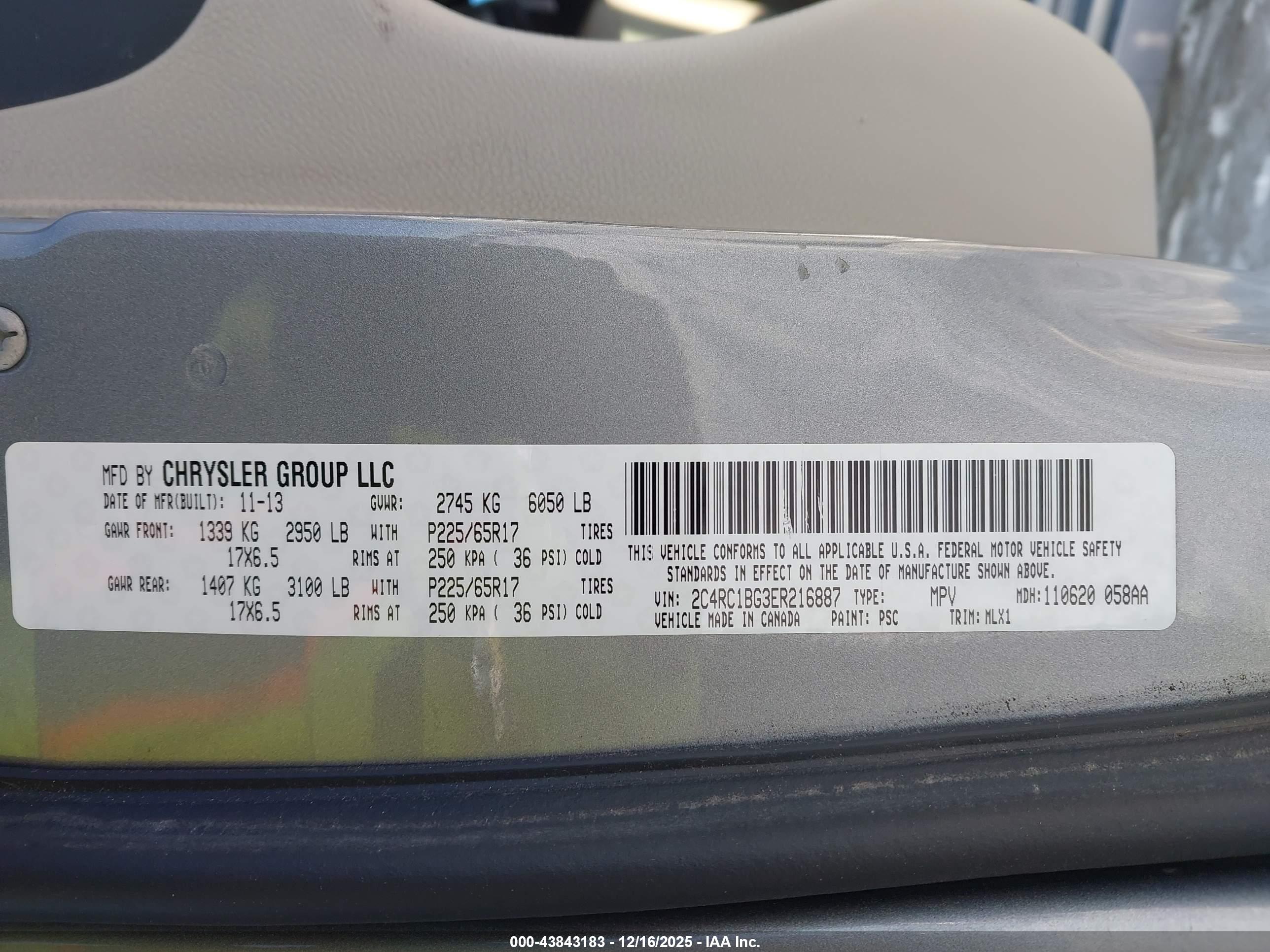 CHRYSLER TOWN image 9