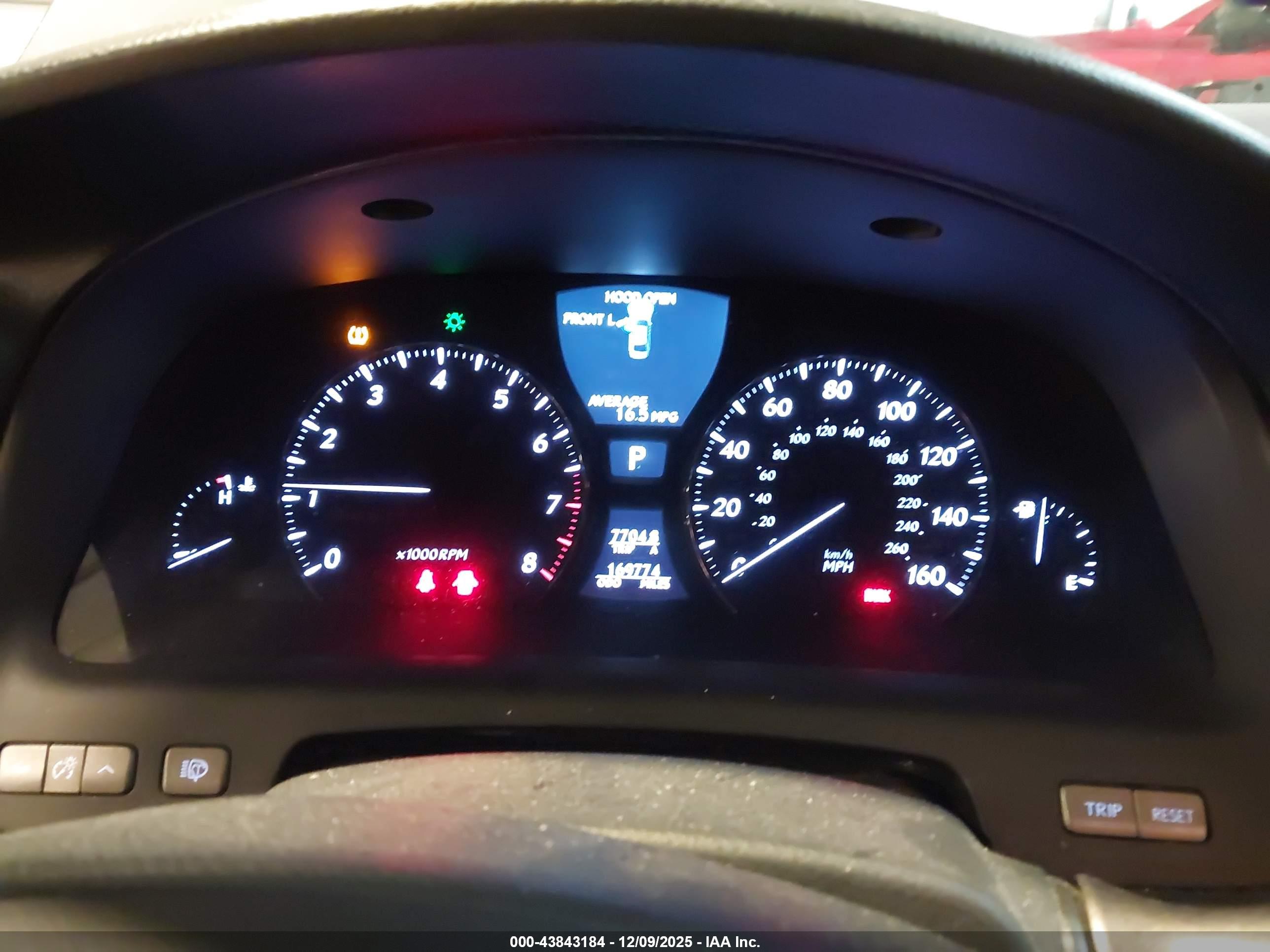 LEXUS LS image 7