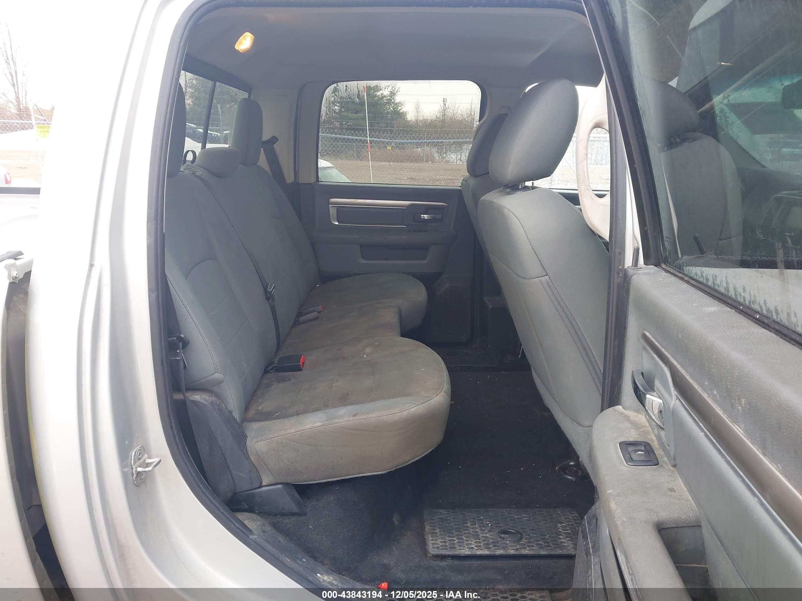 RAM 1500 image 8