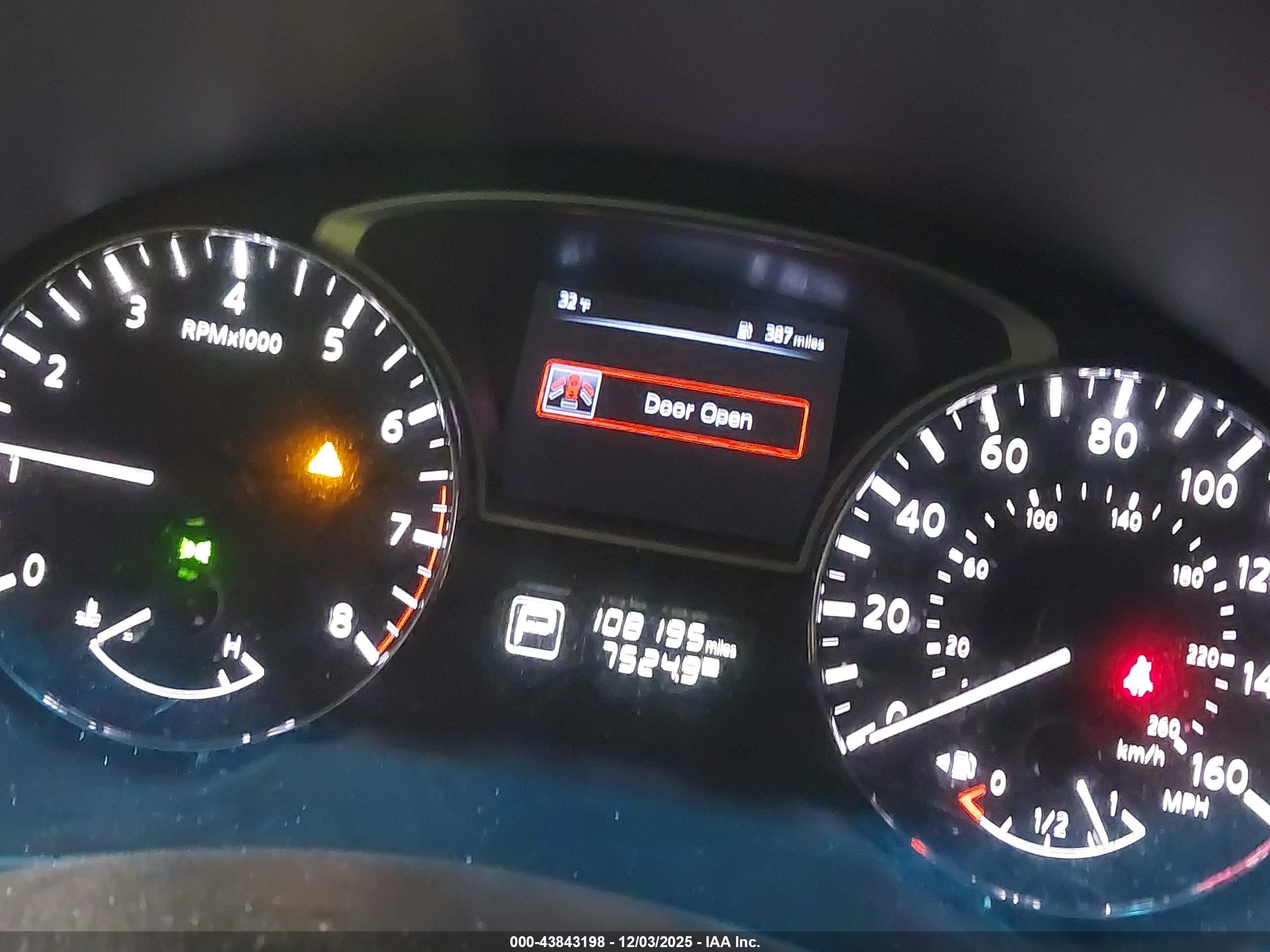 NISSAN ALTIMA image 7