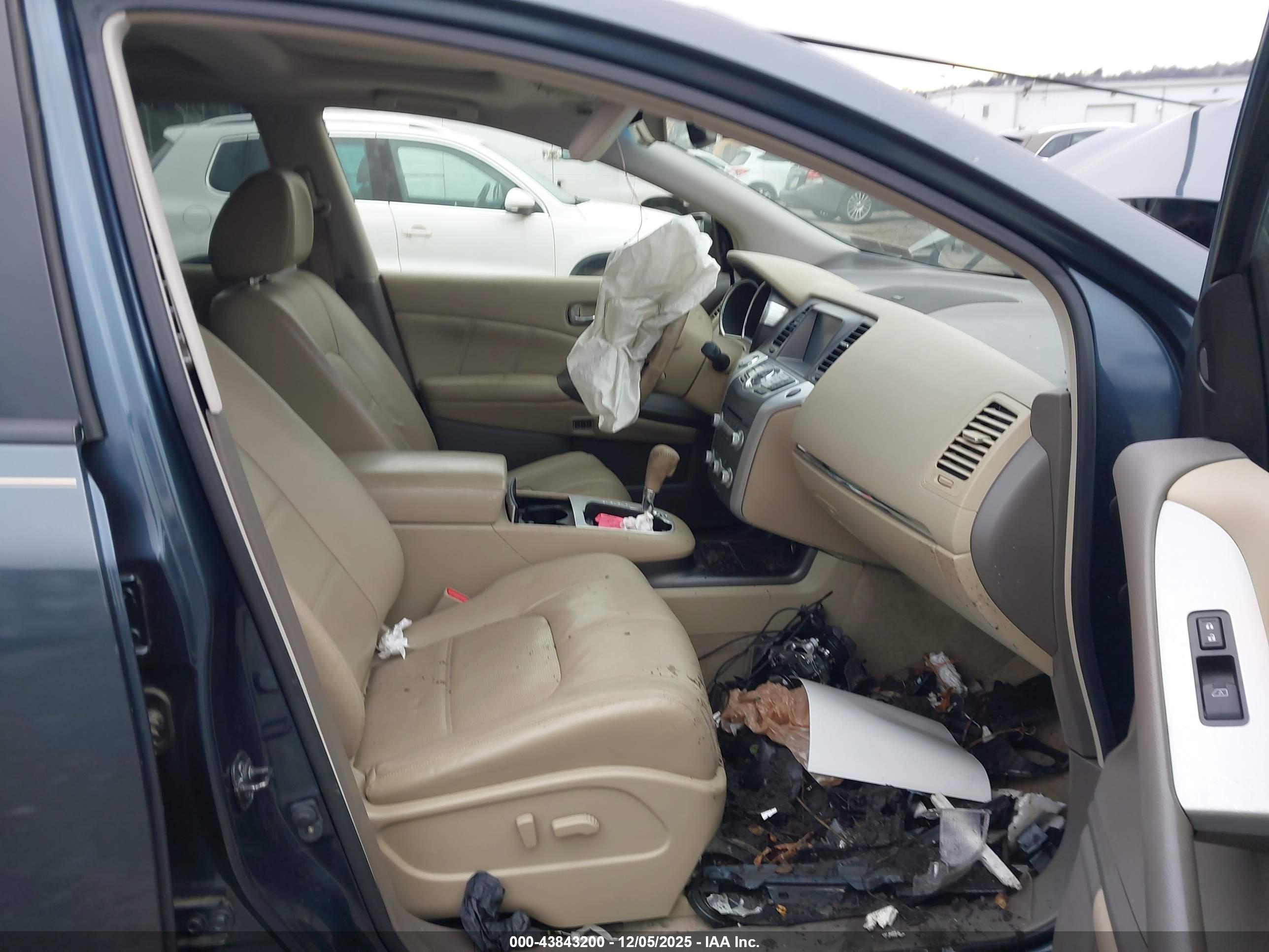 NISSAN MURANO image 5