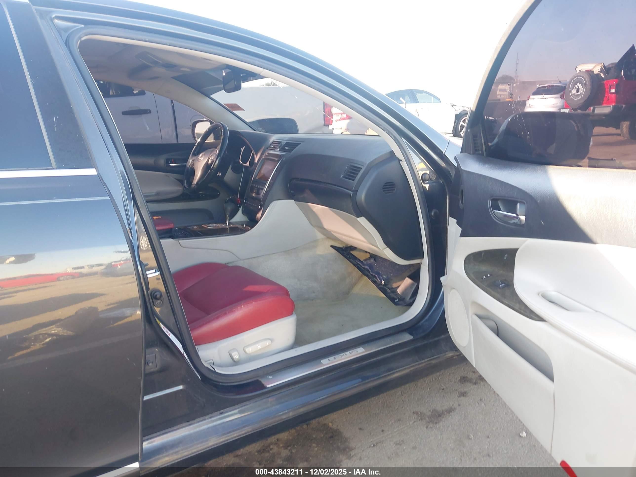 LEXUS GS image 5