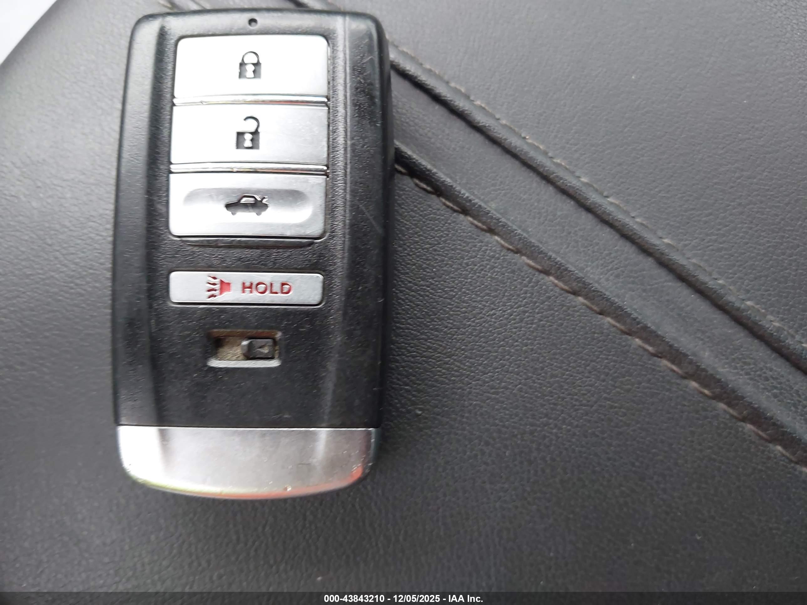 ACURA TLX image 11