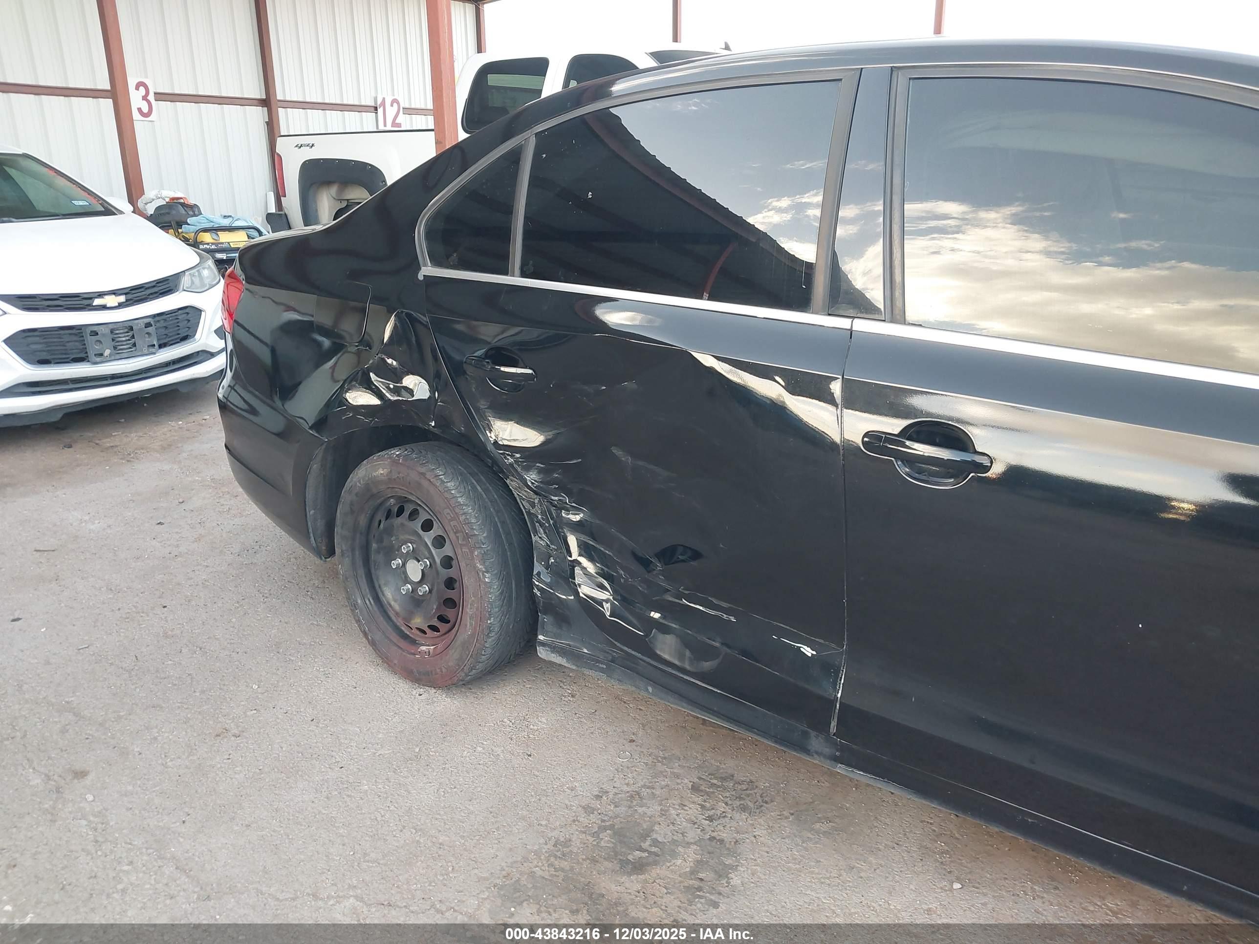 VOLKSWAGEN JETTA image 6