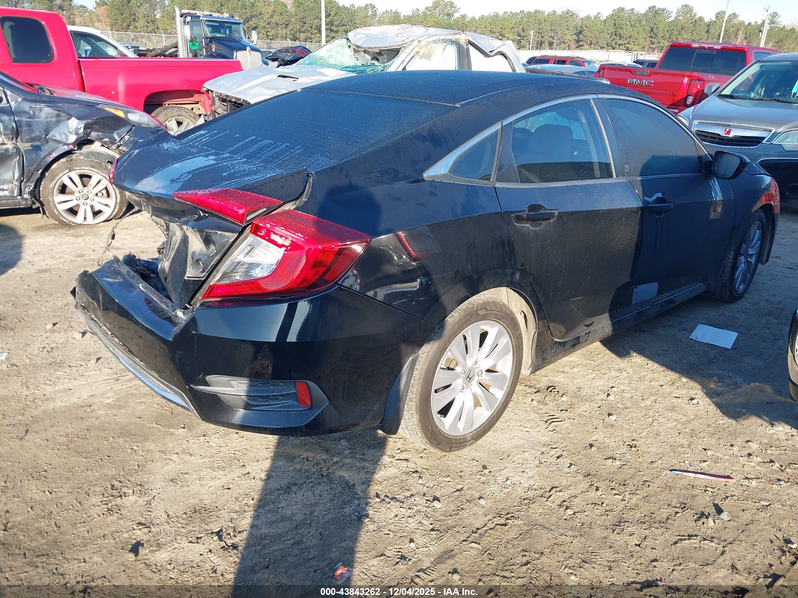 HONDA CIVIC image 4