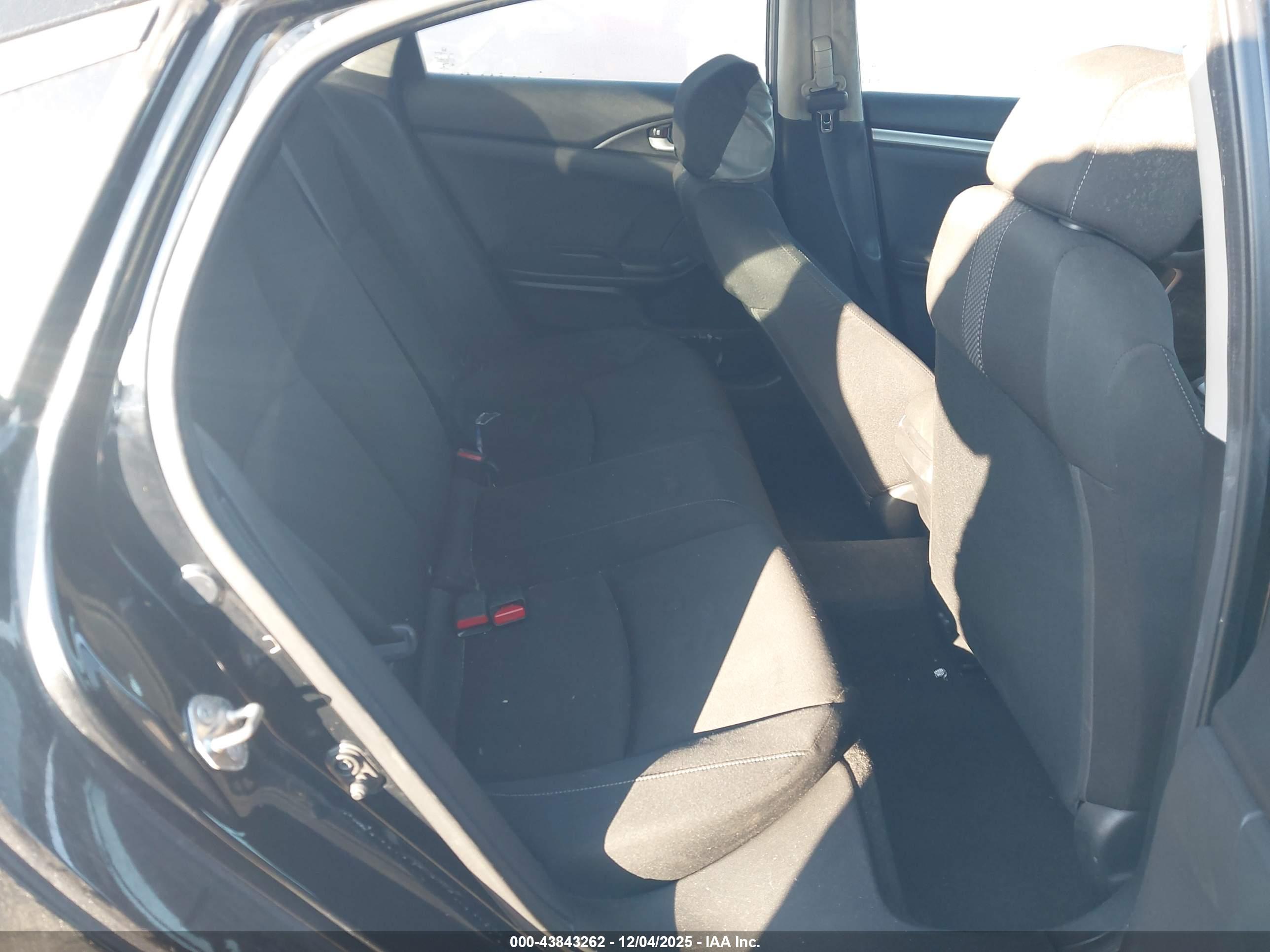 HONDA CIVIC image 8