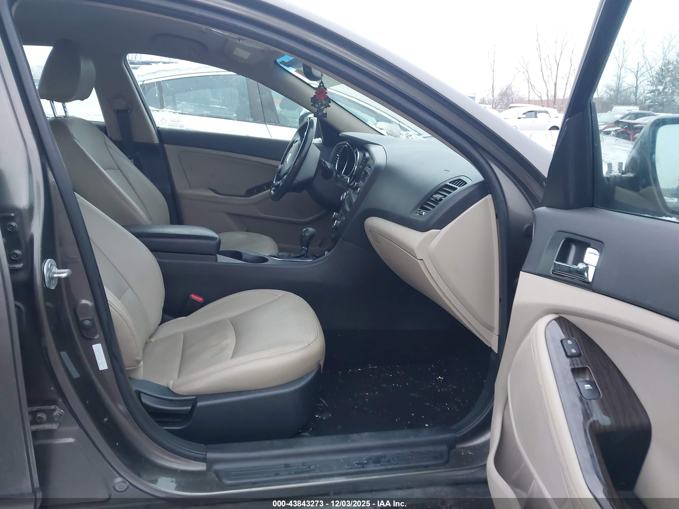 KIA OPTIMA image 5