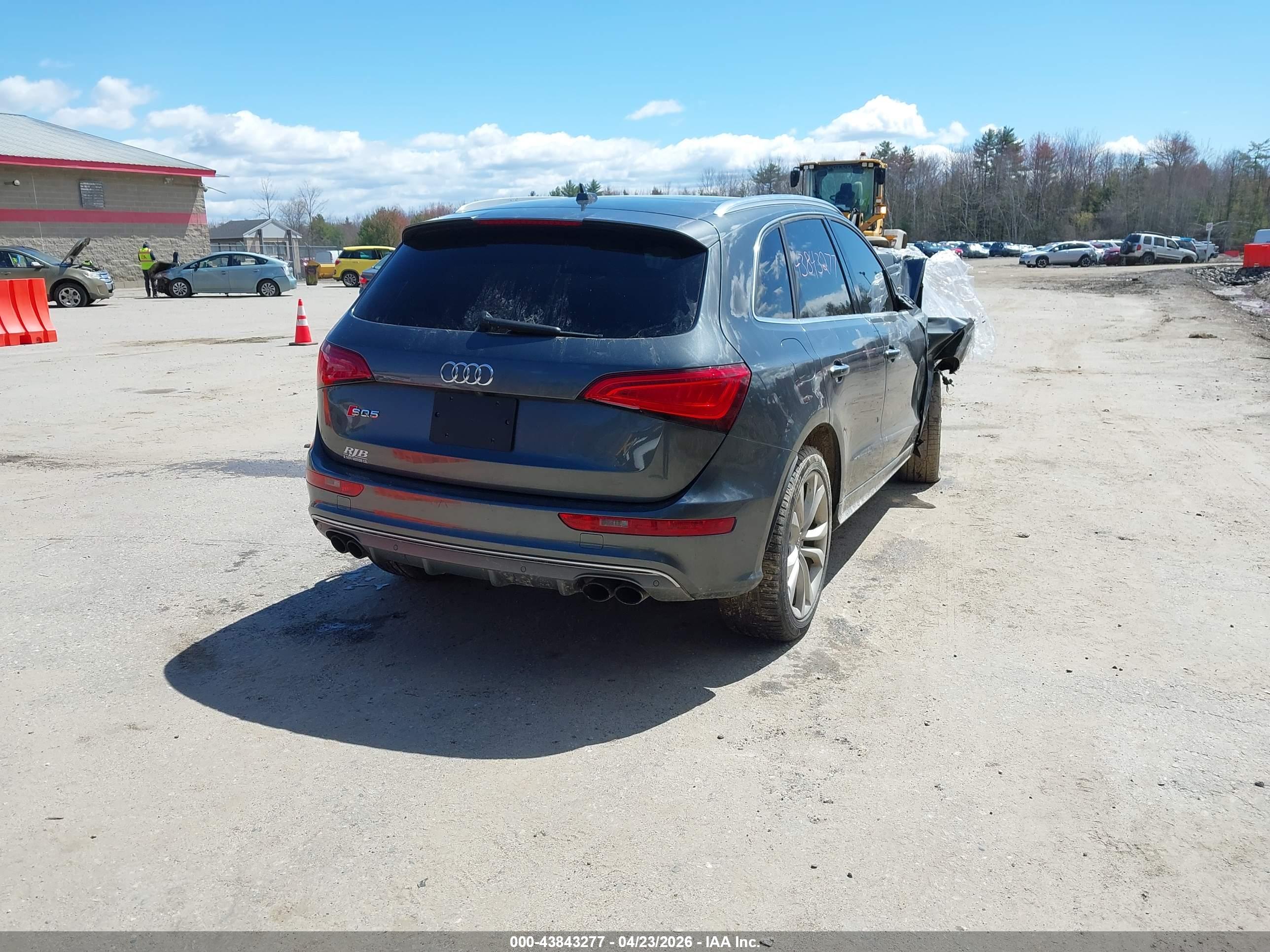 AUDI SQ5 image 4