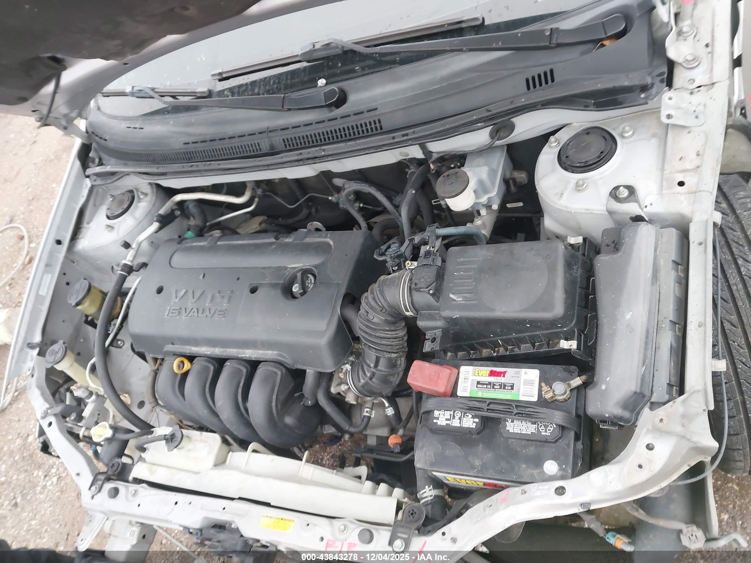 TOYOTA COROLLA image 10