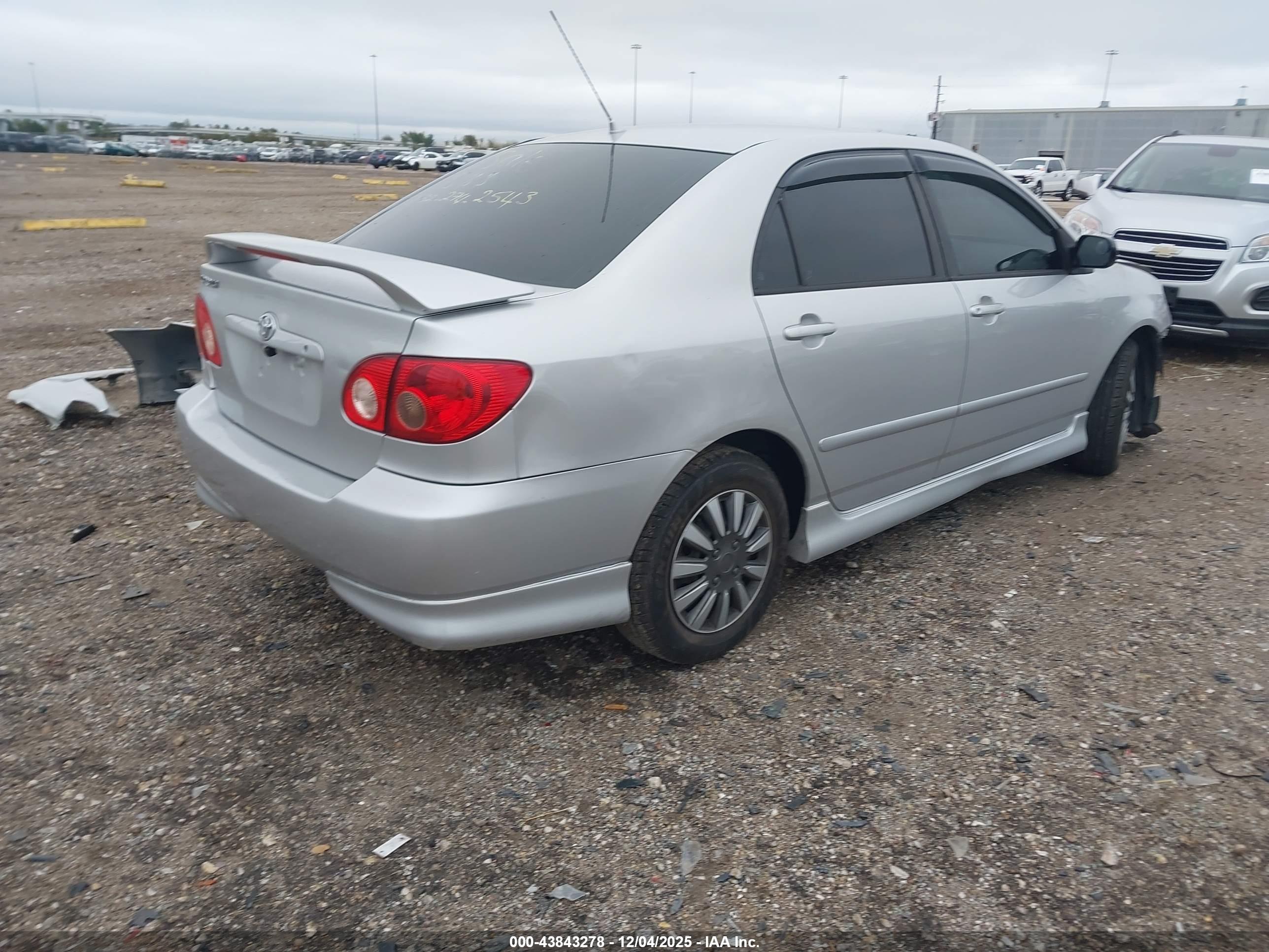 TOYOTA COROLLA image 4