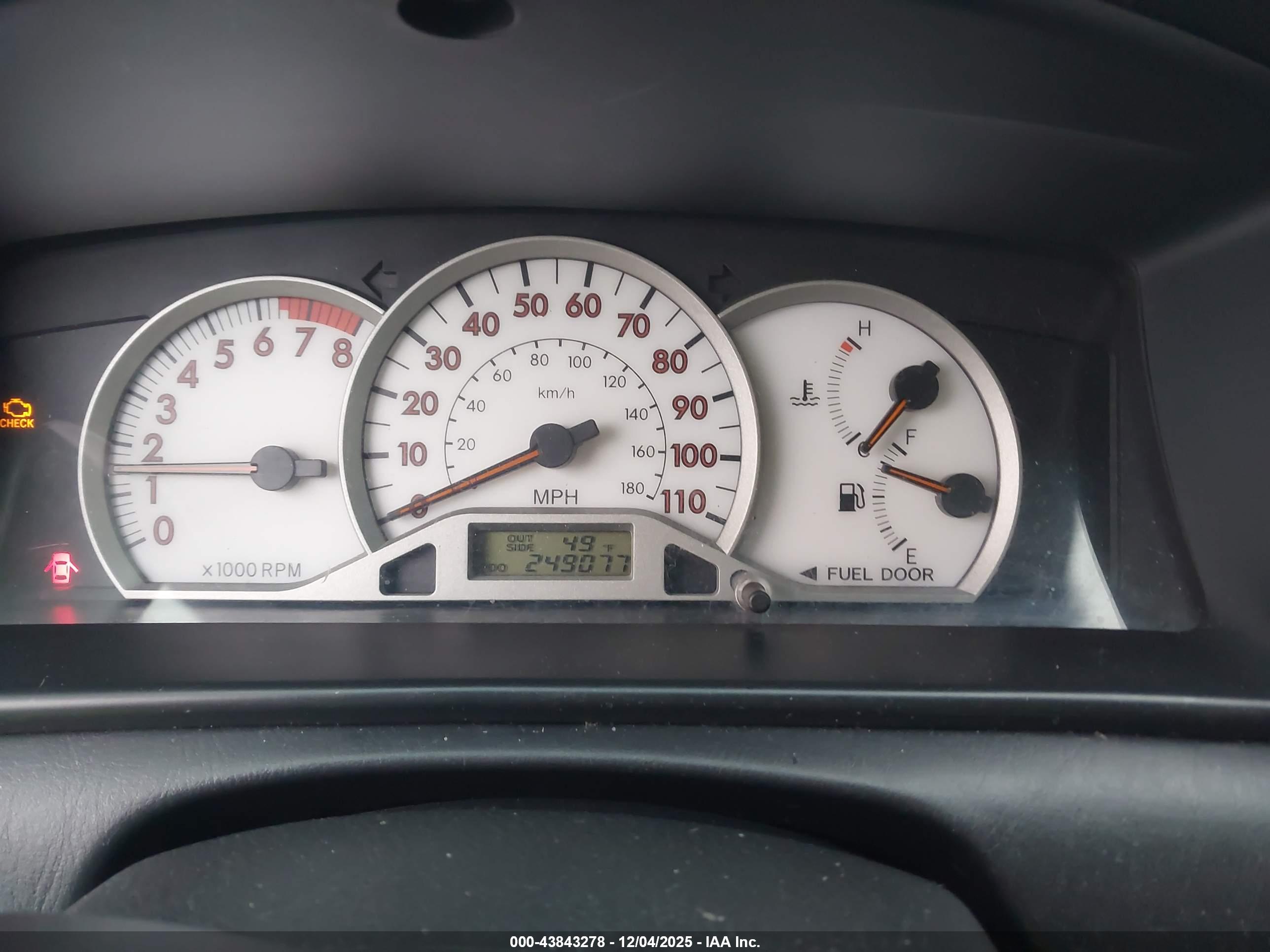 TOYOTA COROLLA image 7
