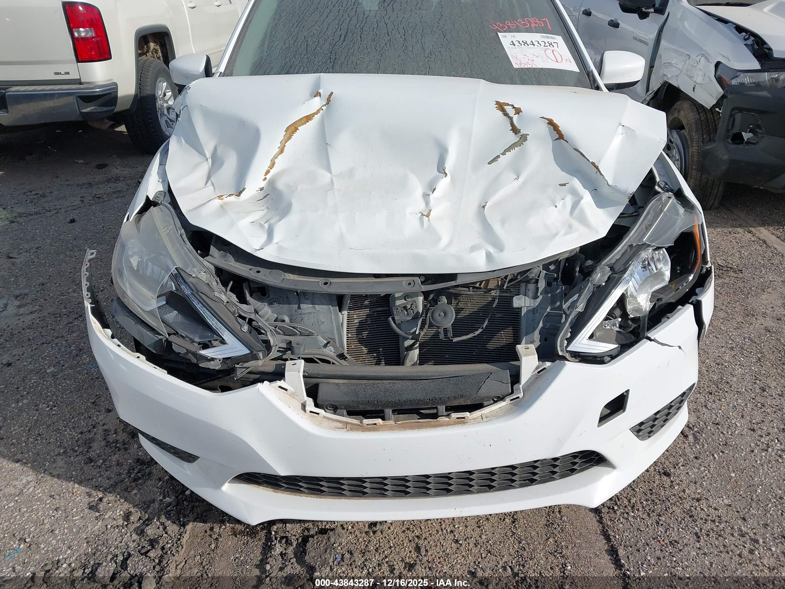 NISSAN SENTRA image 6
