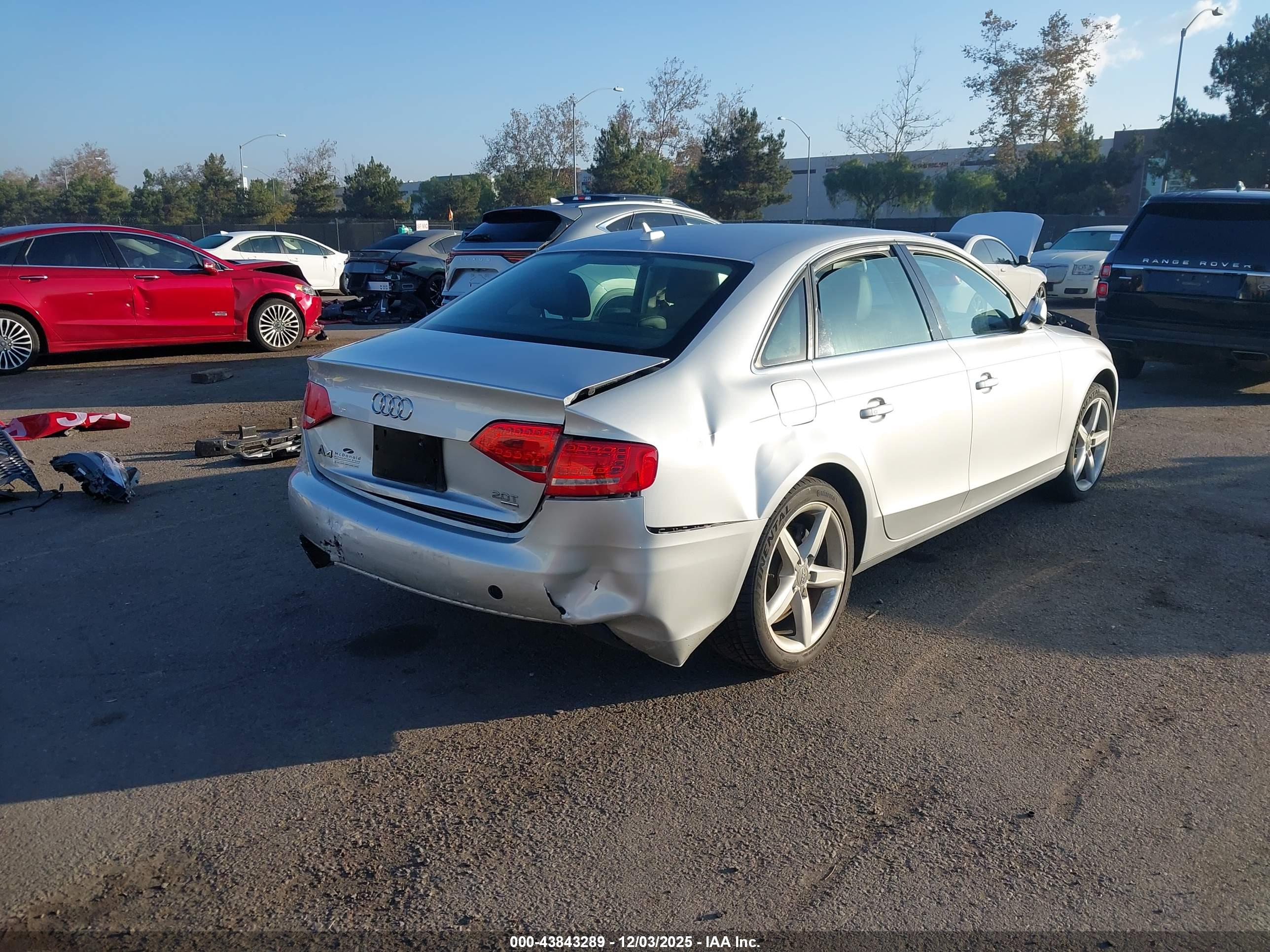 AUDI A4 image 4