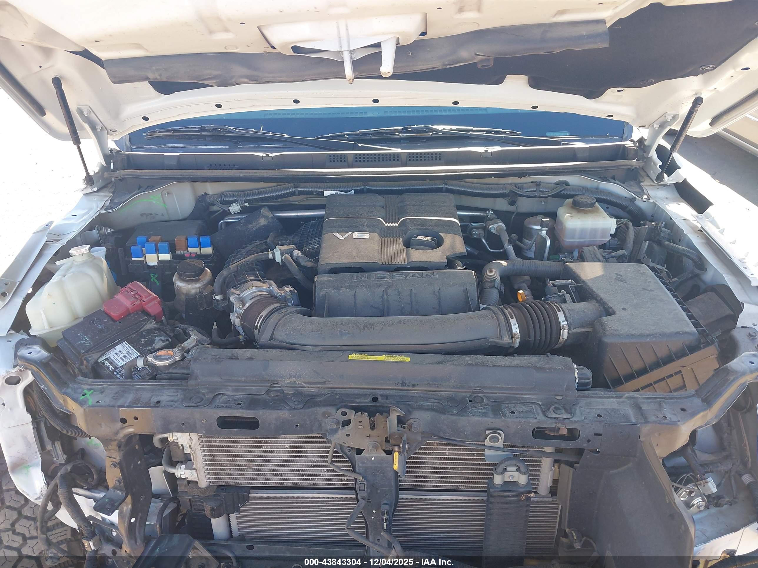 NISSAN FRONTIER image 10