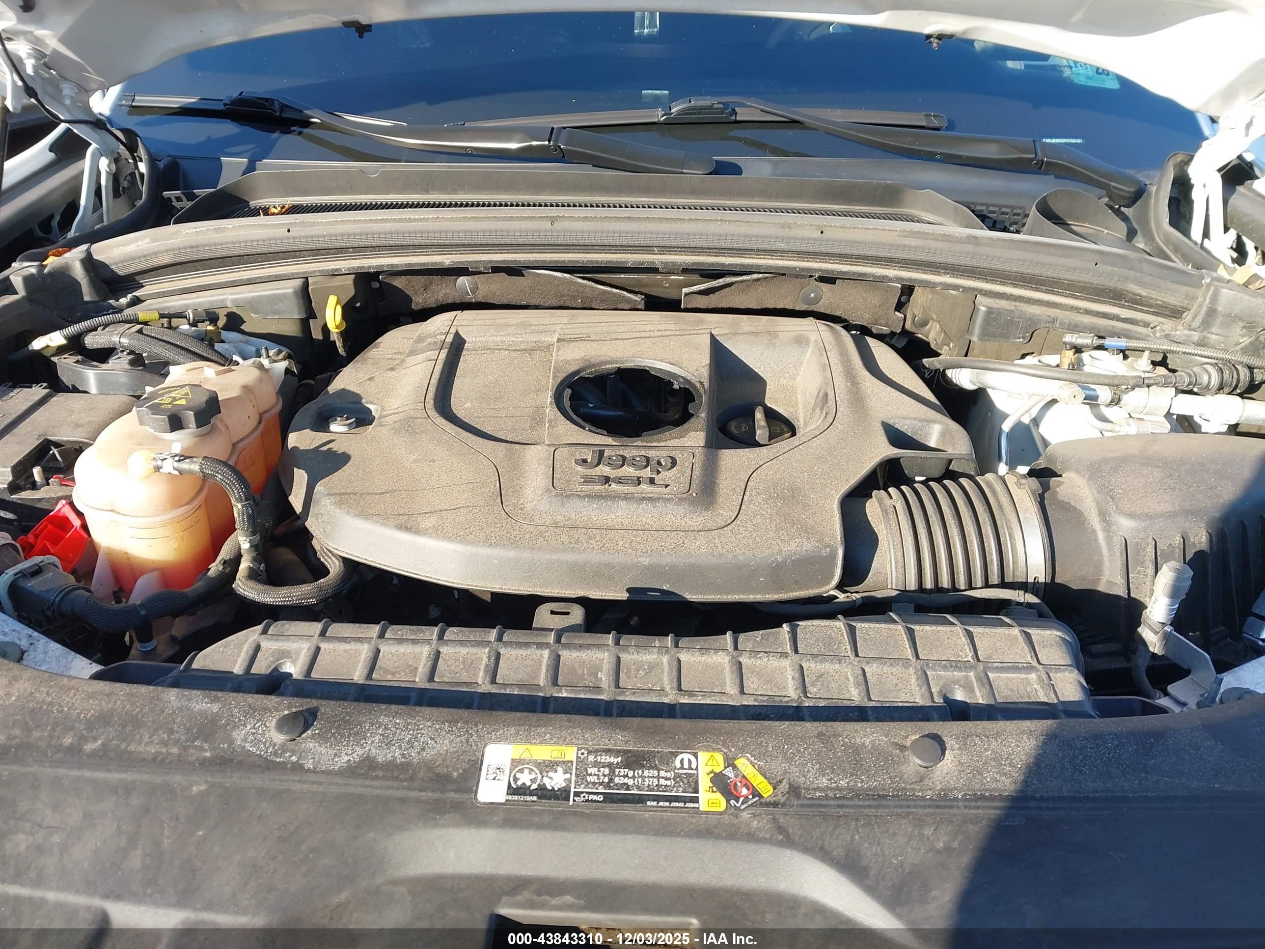 JEEP GRAND image 10