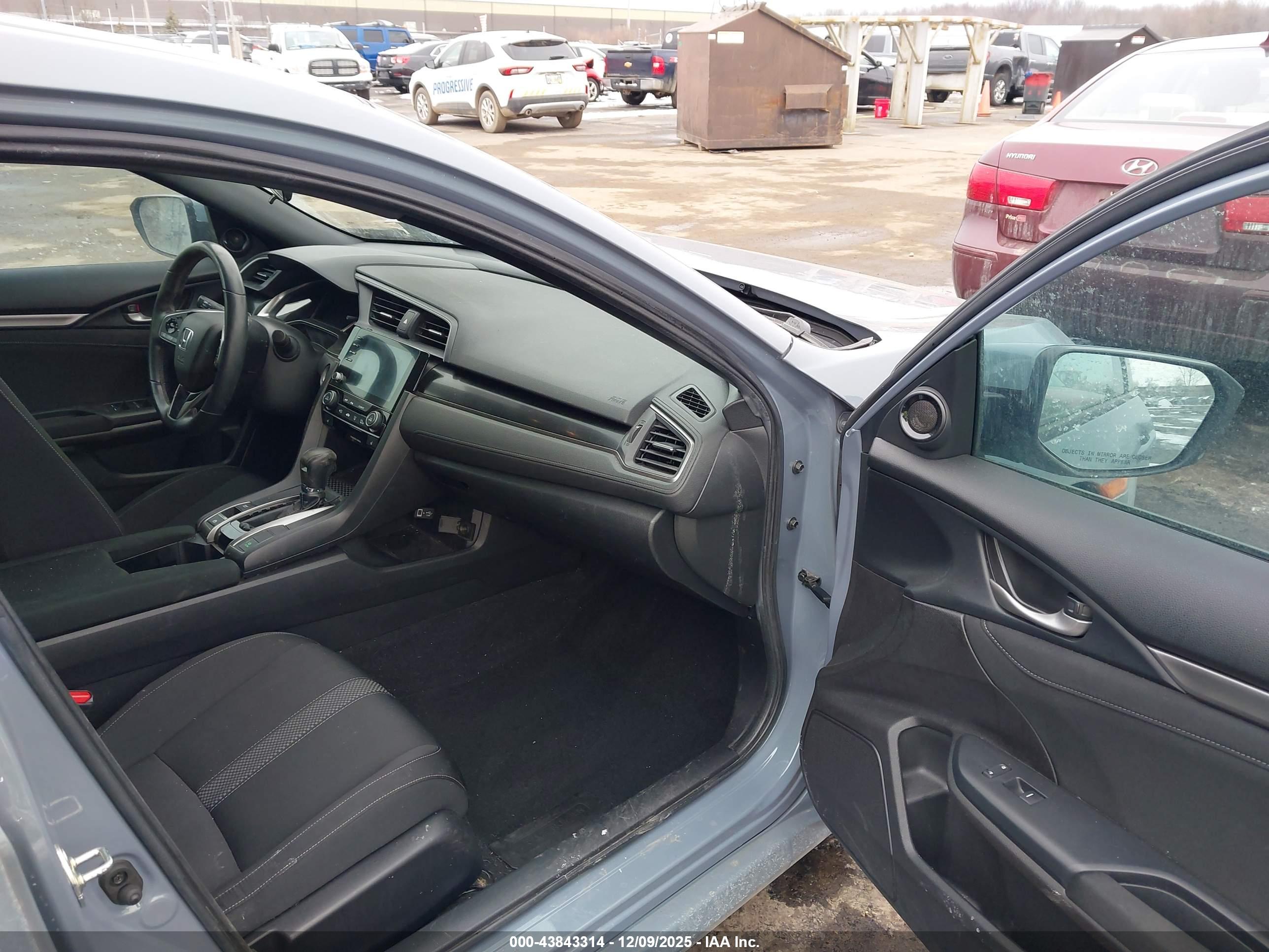 HONDA CIVIC image 5