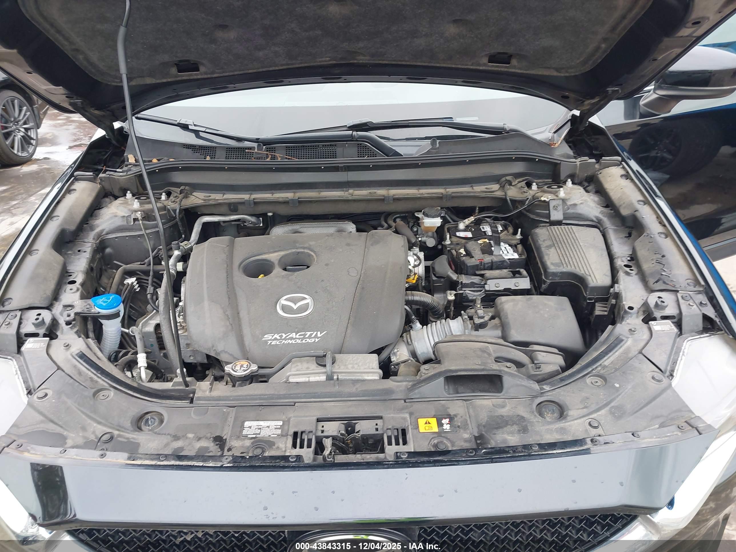 MAZDA CX-5 image 10