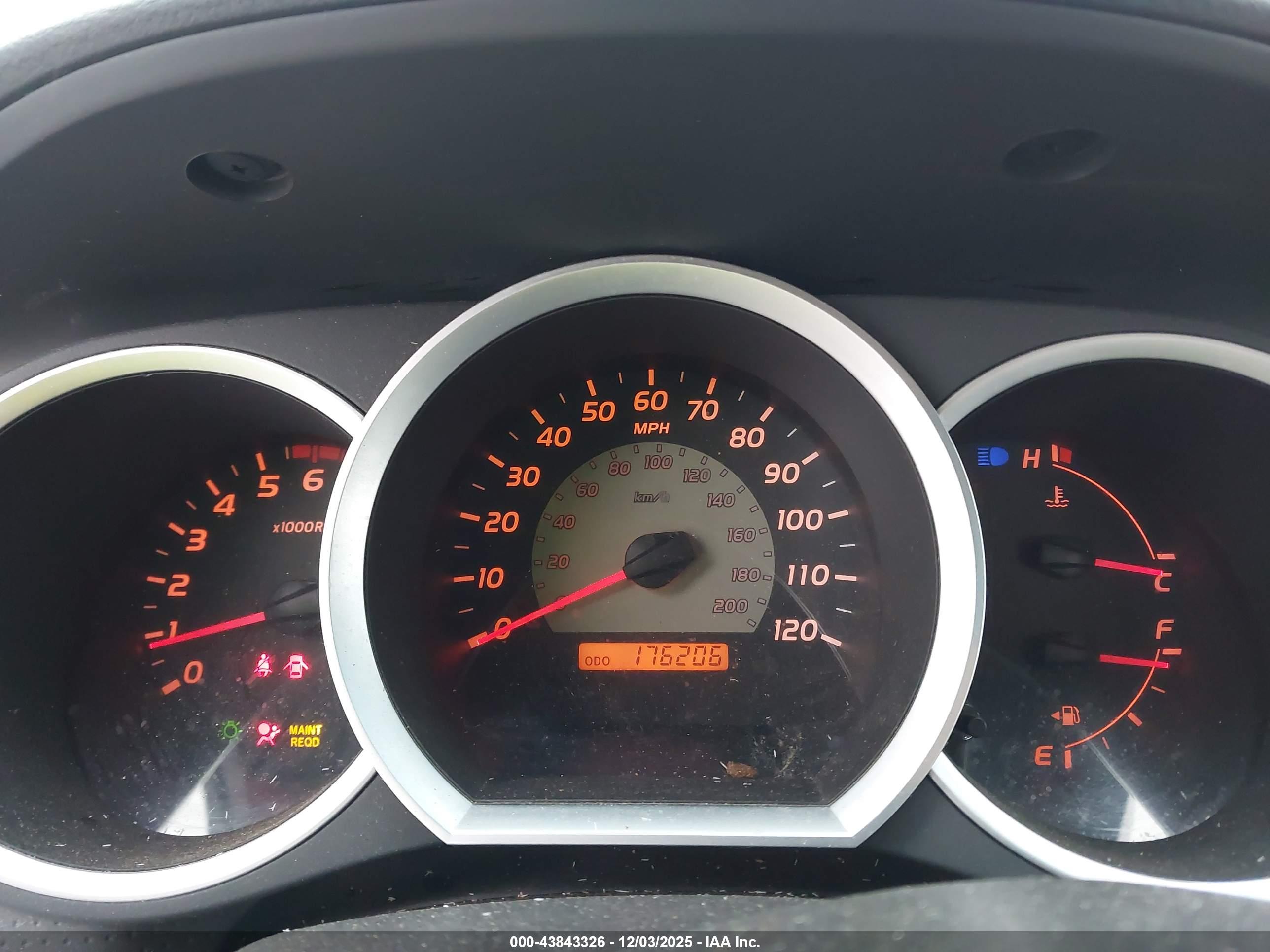 TOYOTA TACOMA image 7