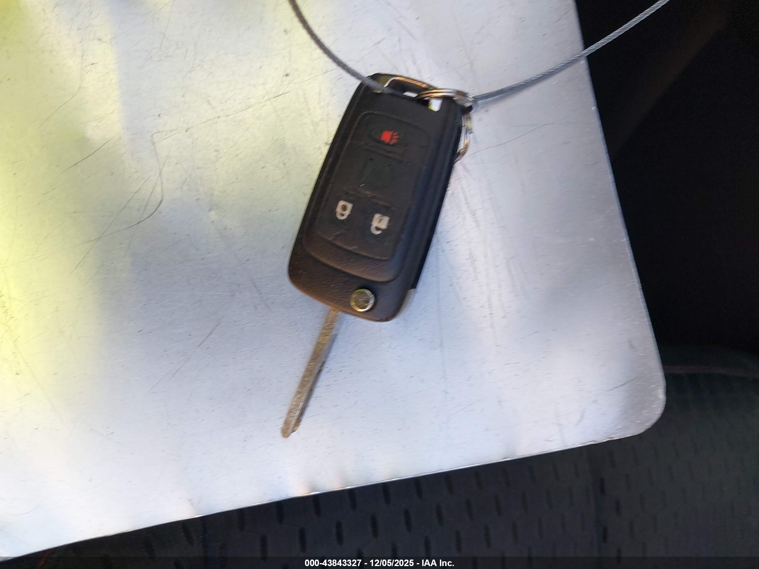 CHEVROLET EQUINOX image 11