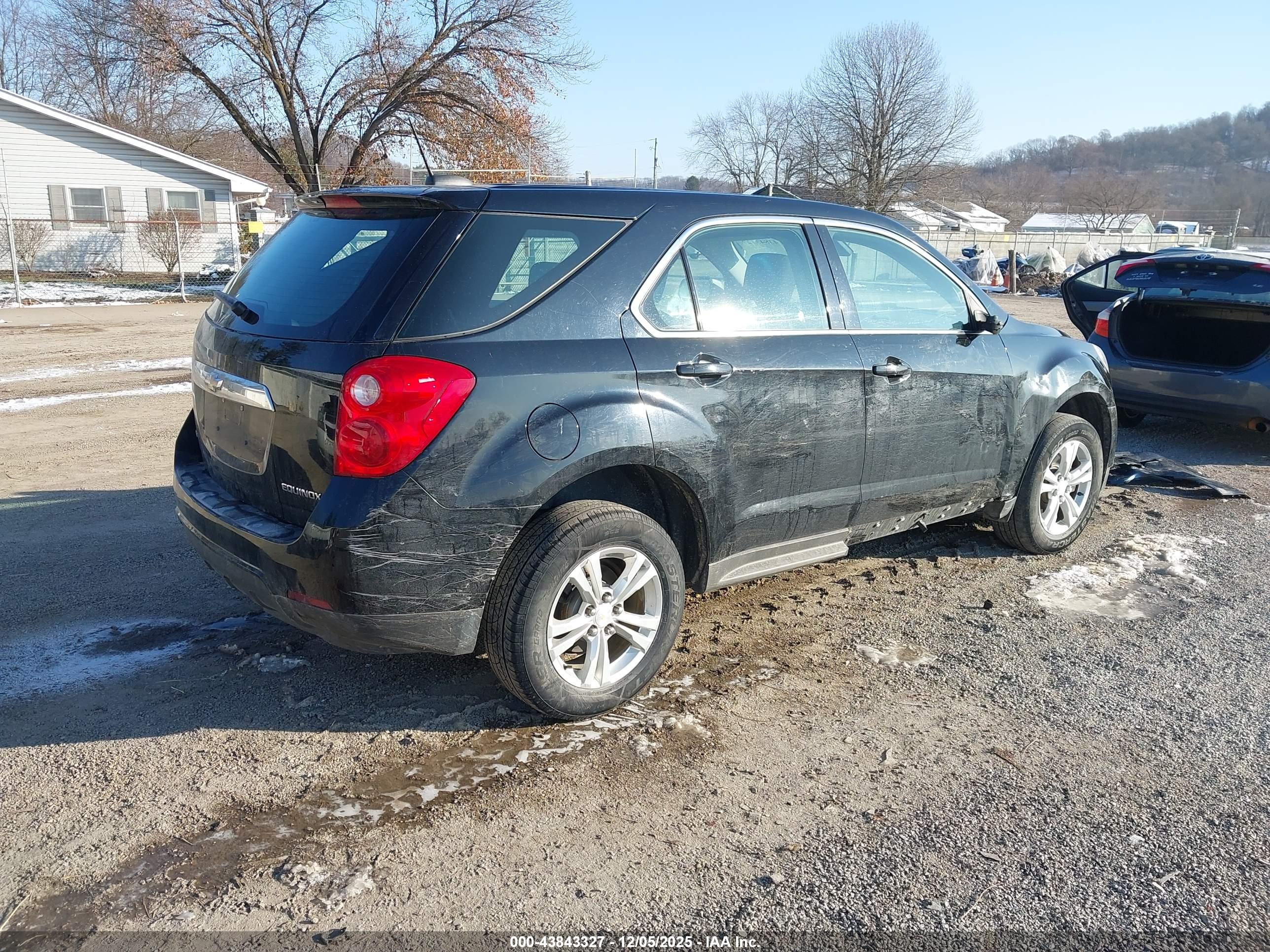 CHEVROLET EQUINOX image 4