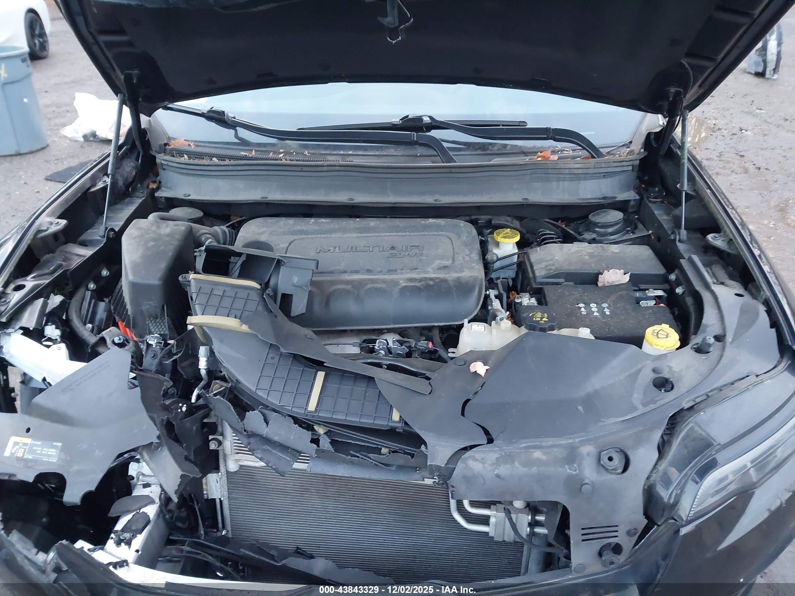 JEEP CHEROKEE image 10