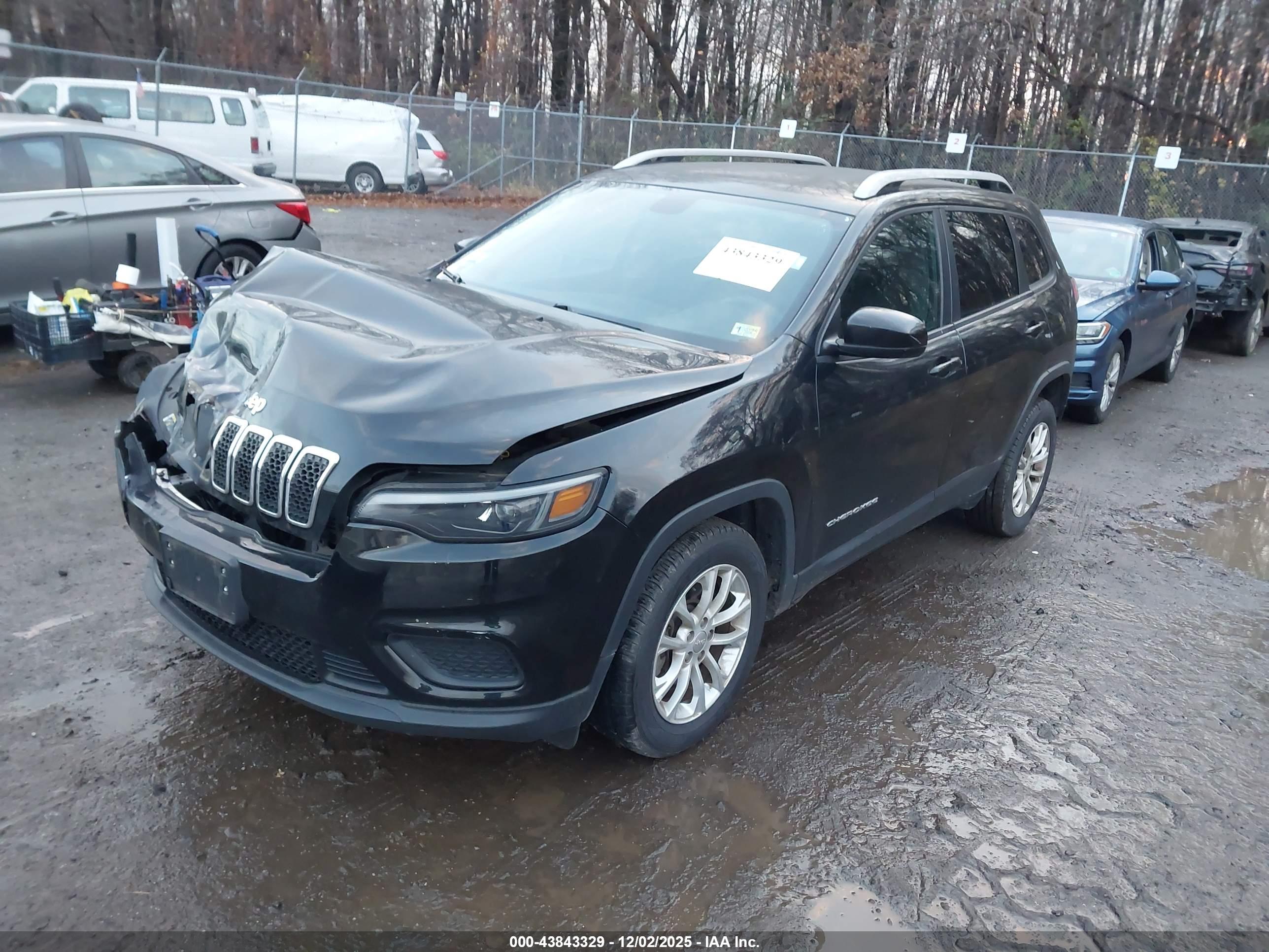 JEEP CHEROKEE image 2