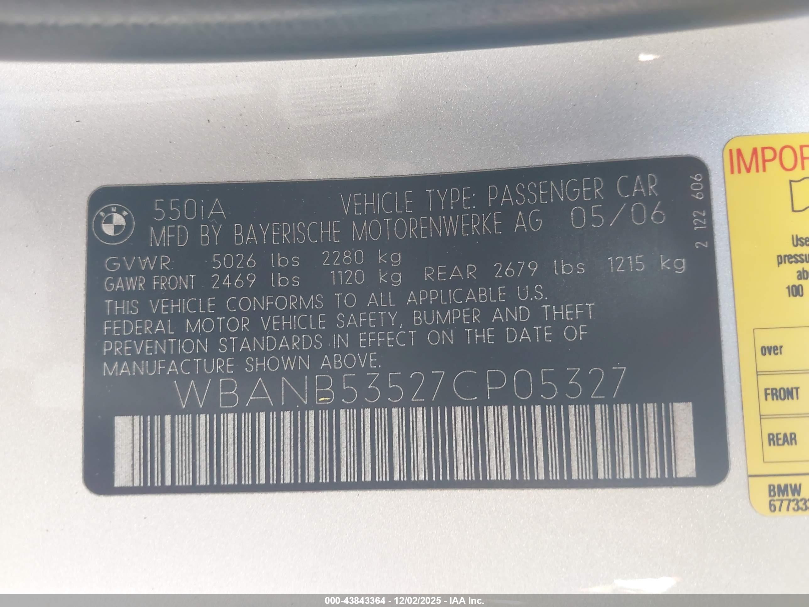 BMW 550I image 9