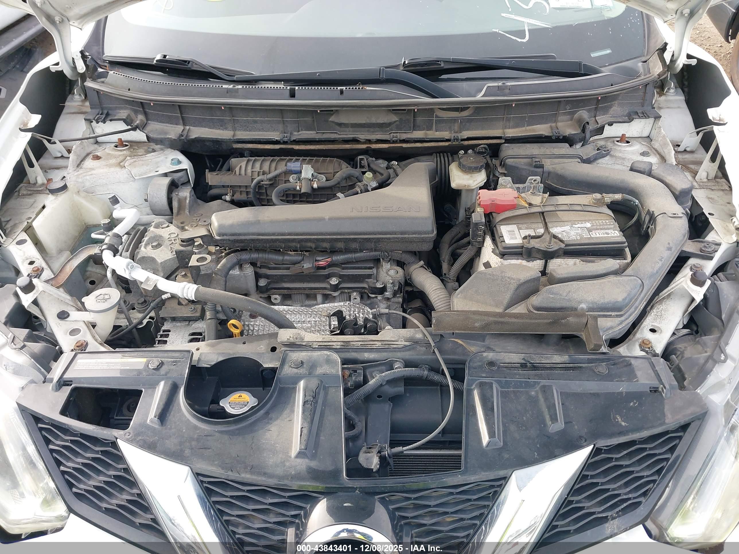 NISSAN ROGUE image 10