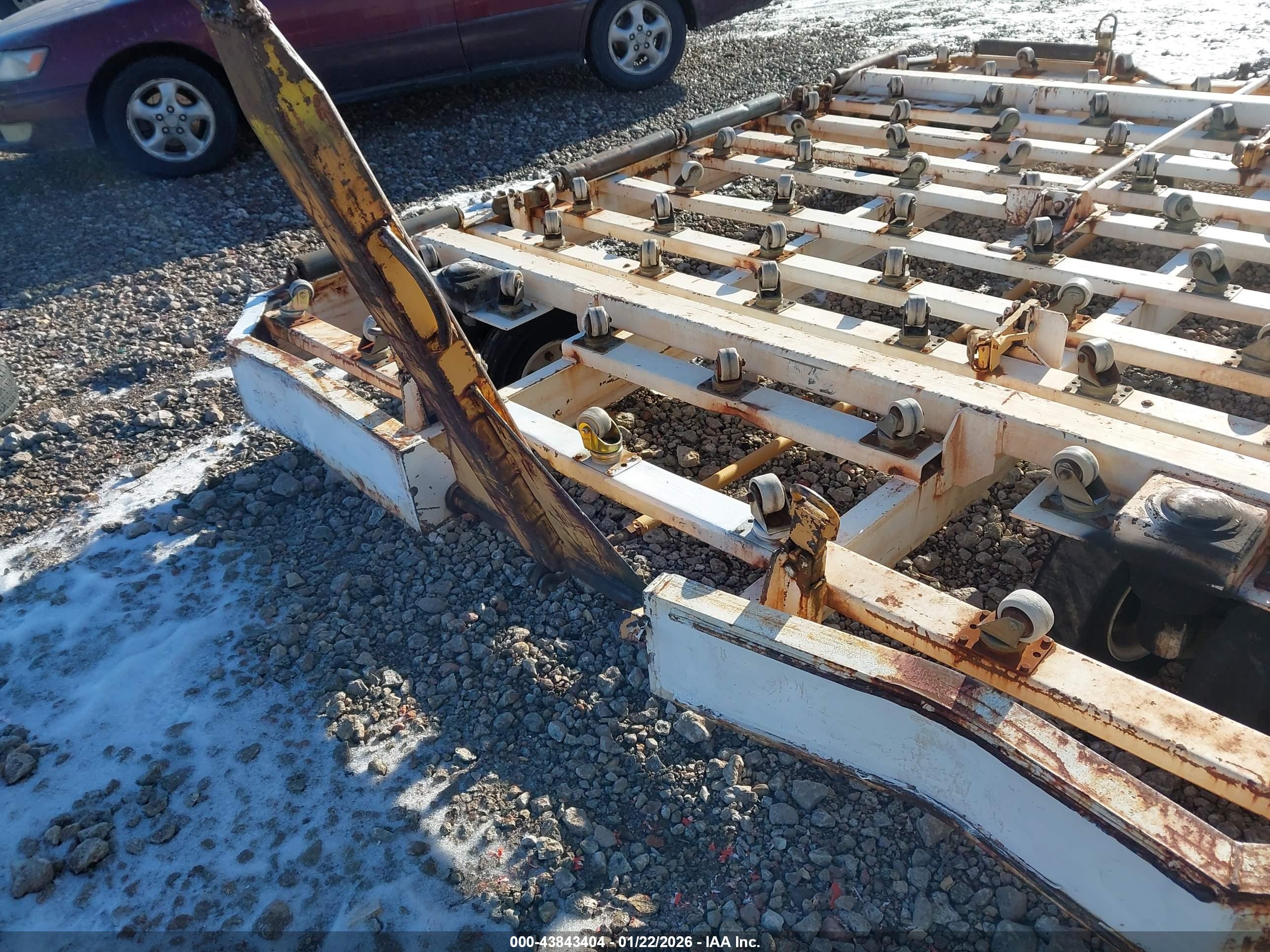 EQUIPMENT GSE image 10