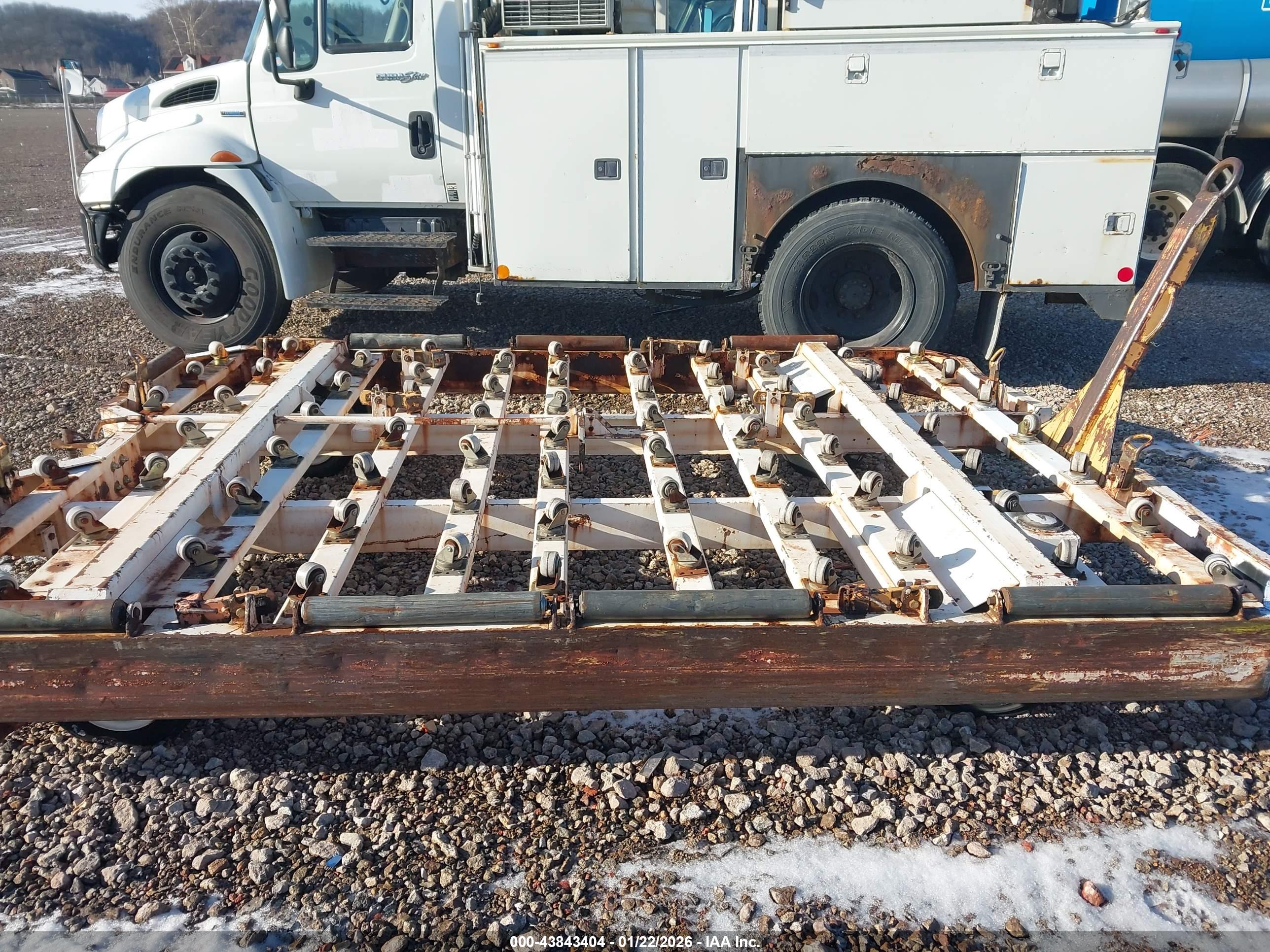 EQUIPMENT GSE image 5
