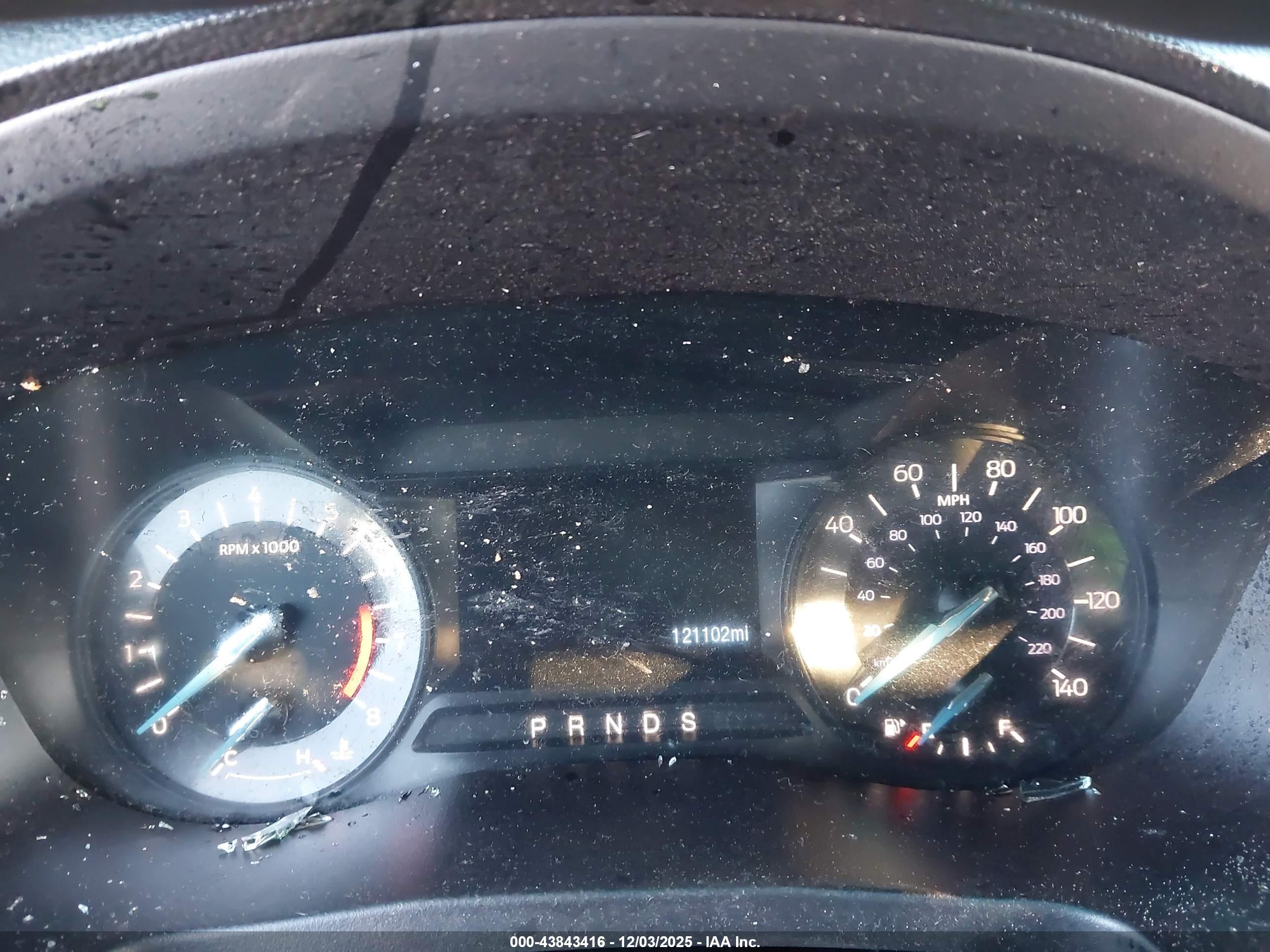 FORD EXPLORER image 7