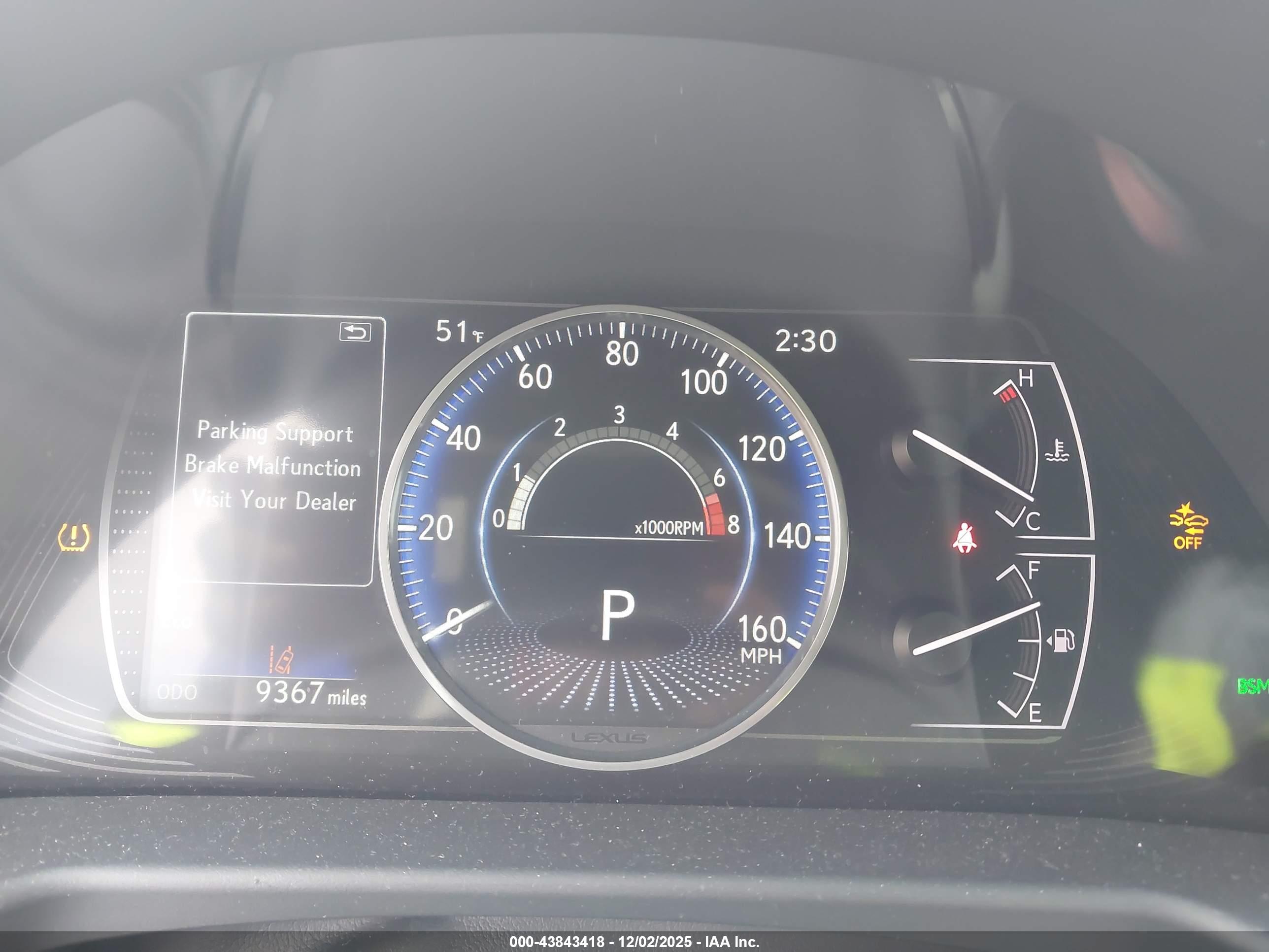 LEXUS ES image 7