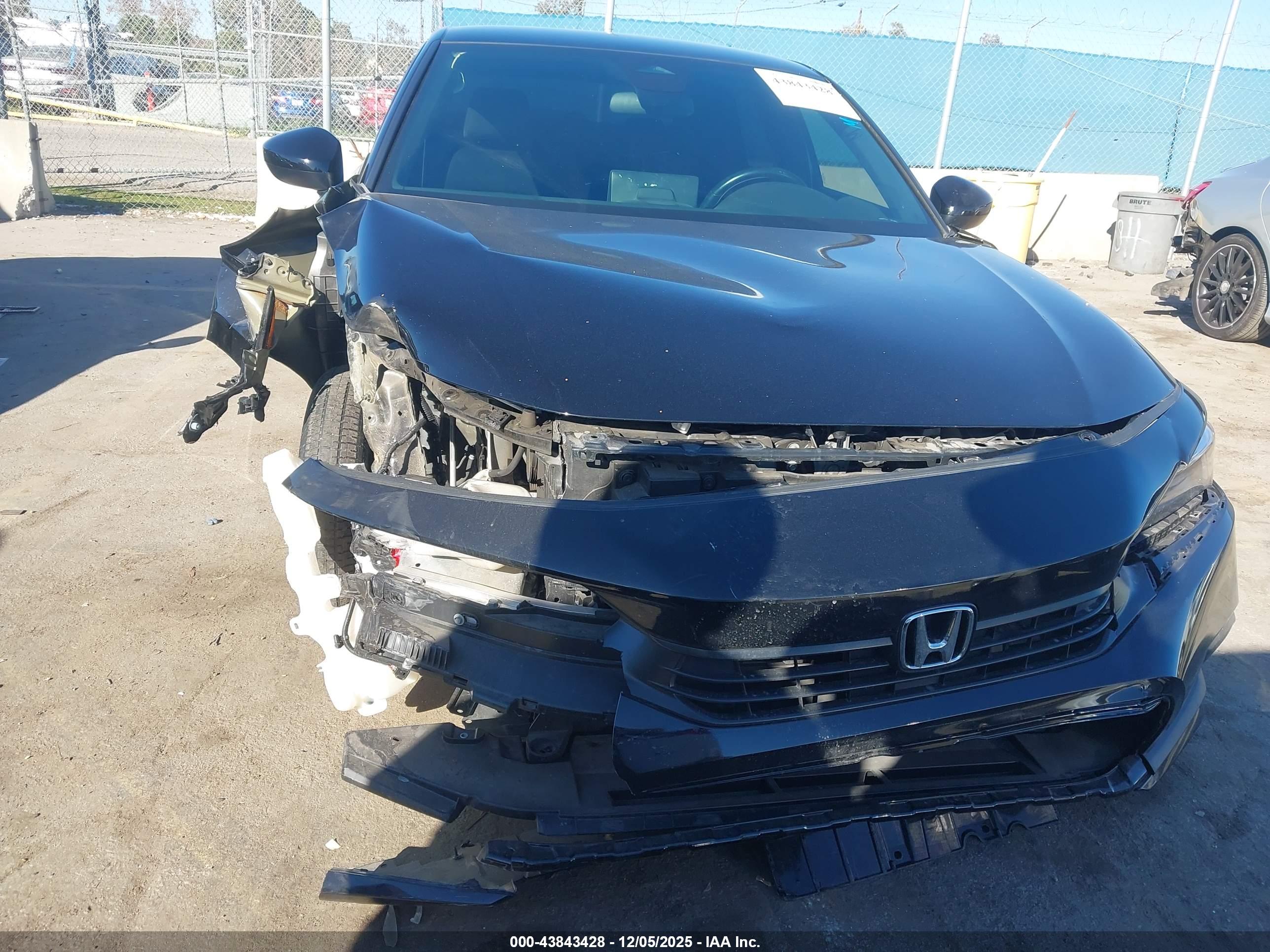 HONDA CIVIC image 6