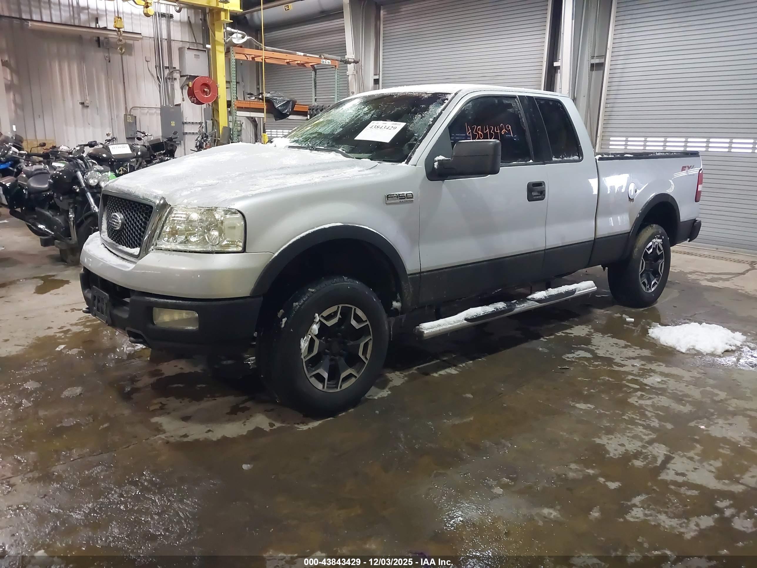 FORD F-150 image 2