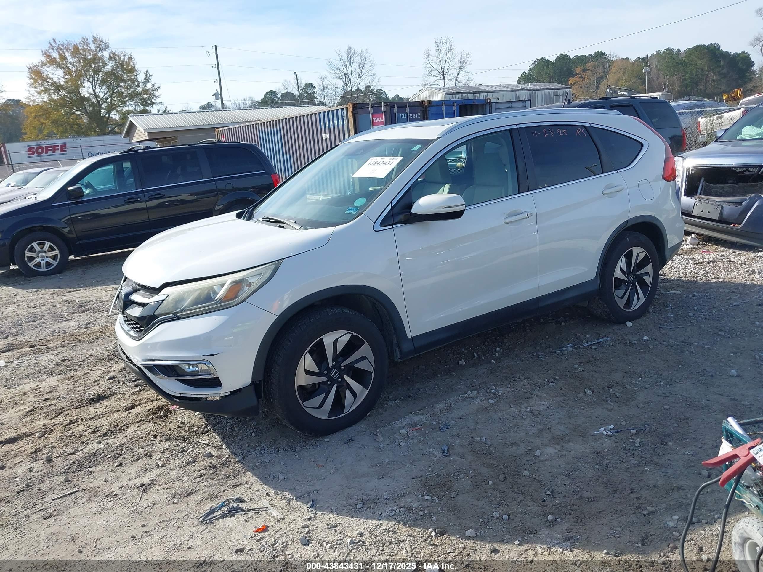 HONDA CR-V image 2