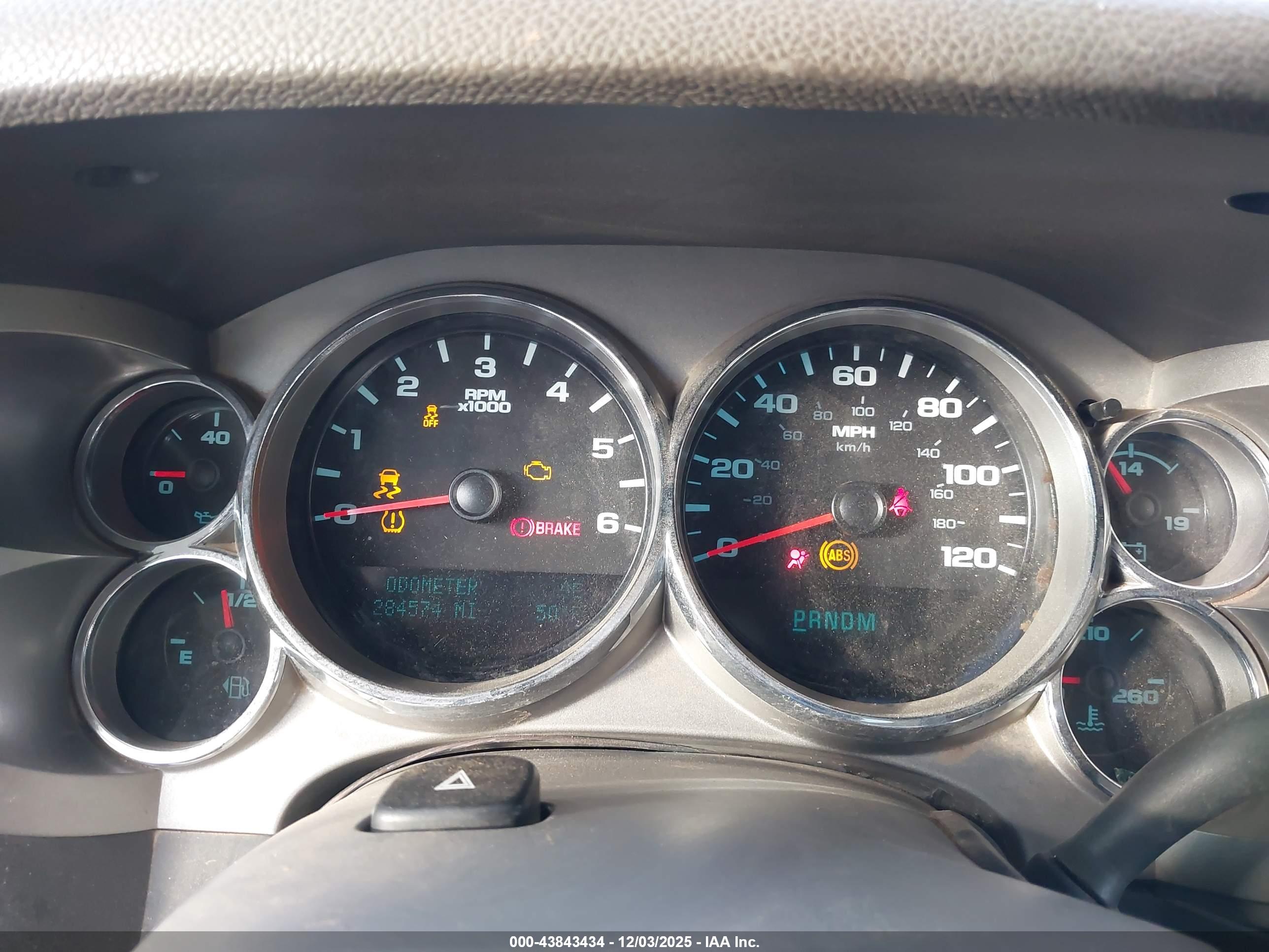 GMC SIERRA image 7