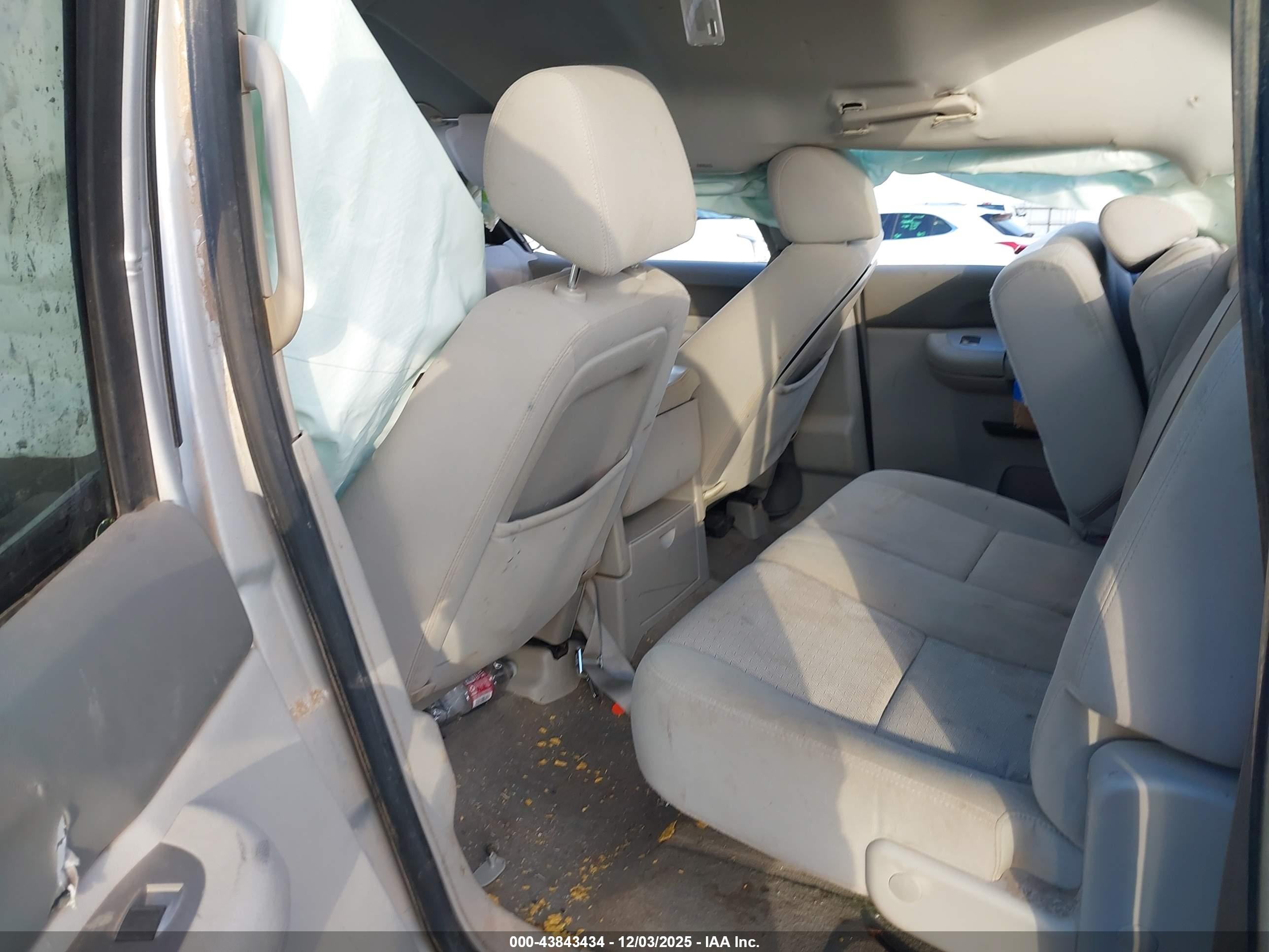 GMC SIERRA image 8