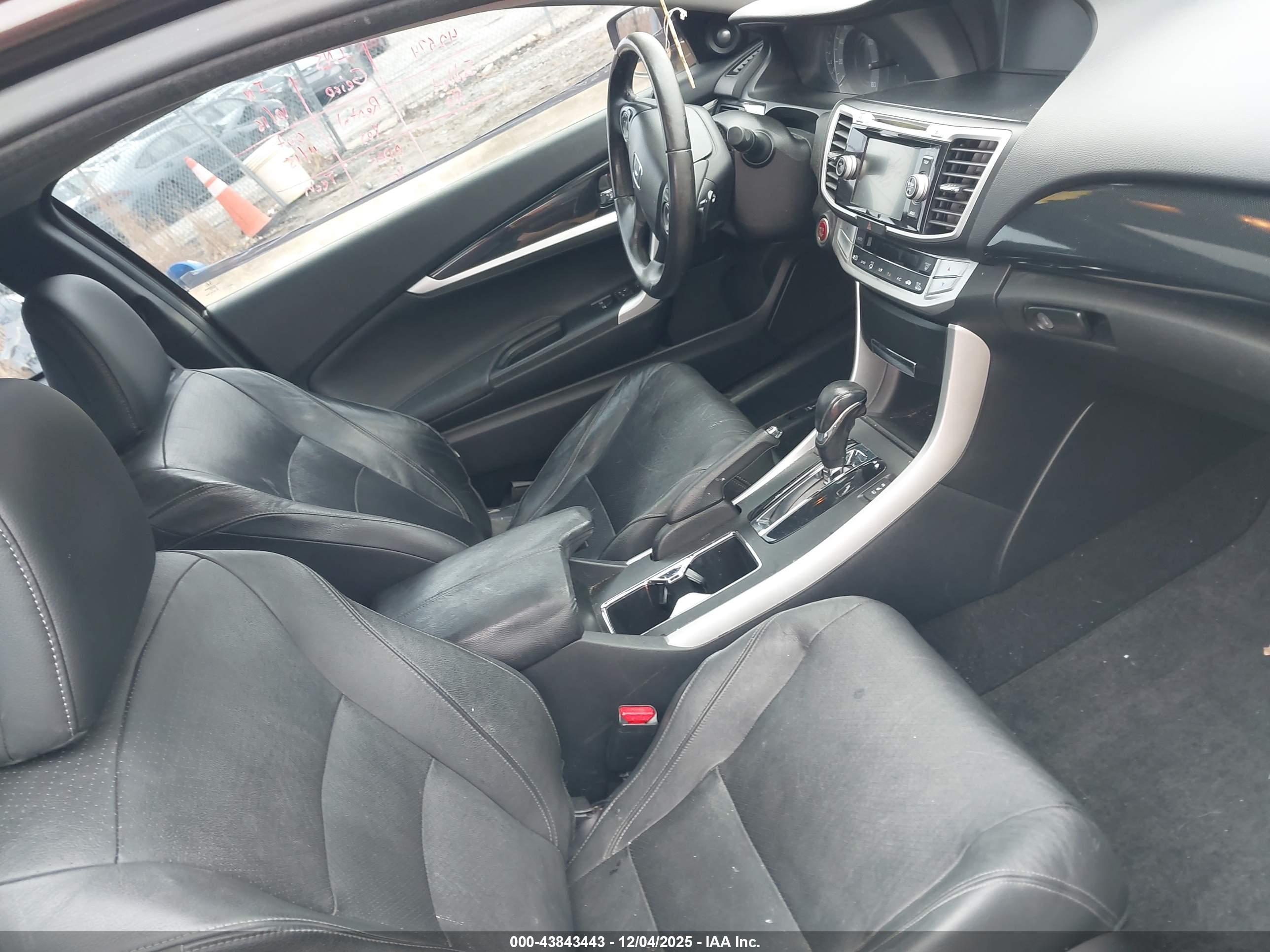 HONDA ACCORD image 5