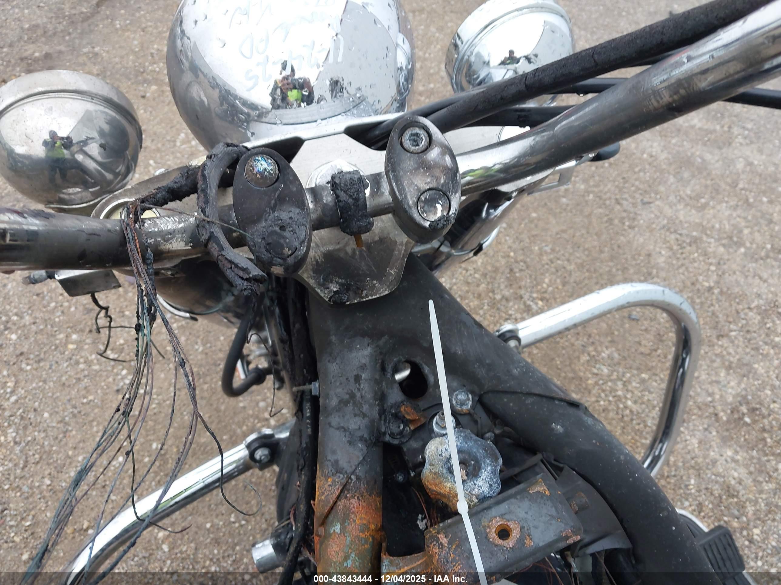 KAWASAKI VN1500 image 7