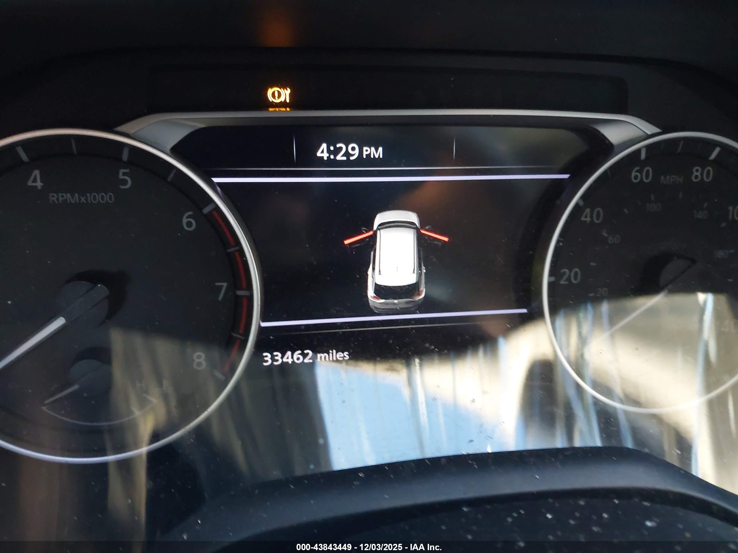 NISSAN ROGUE image 7