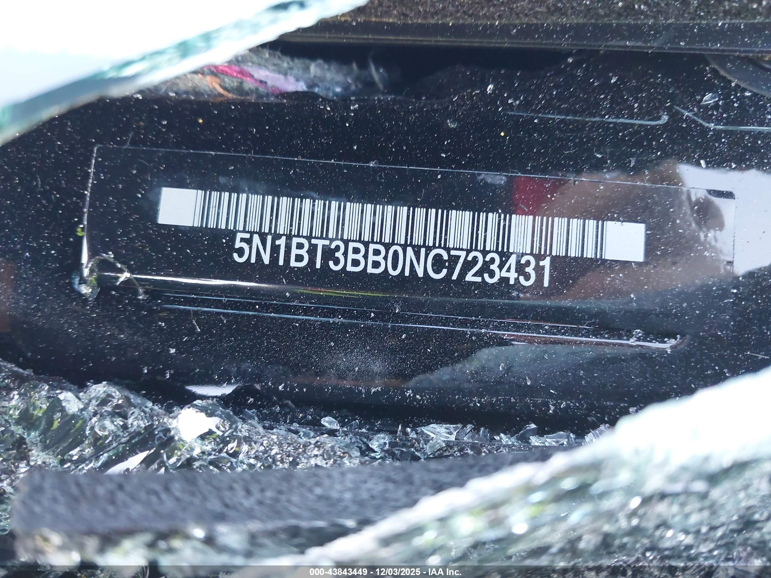 NISSAN ROGUE image 9