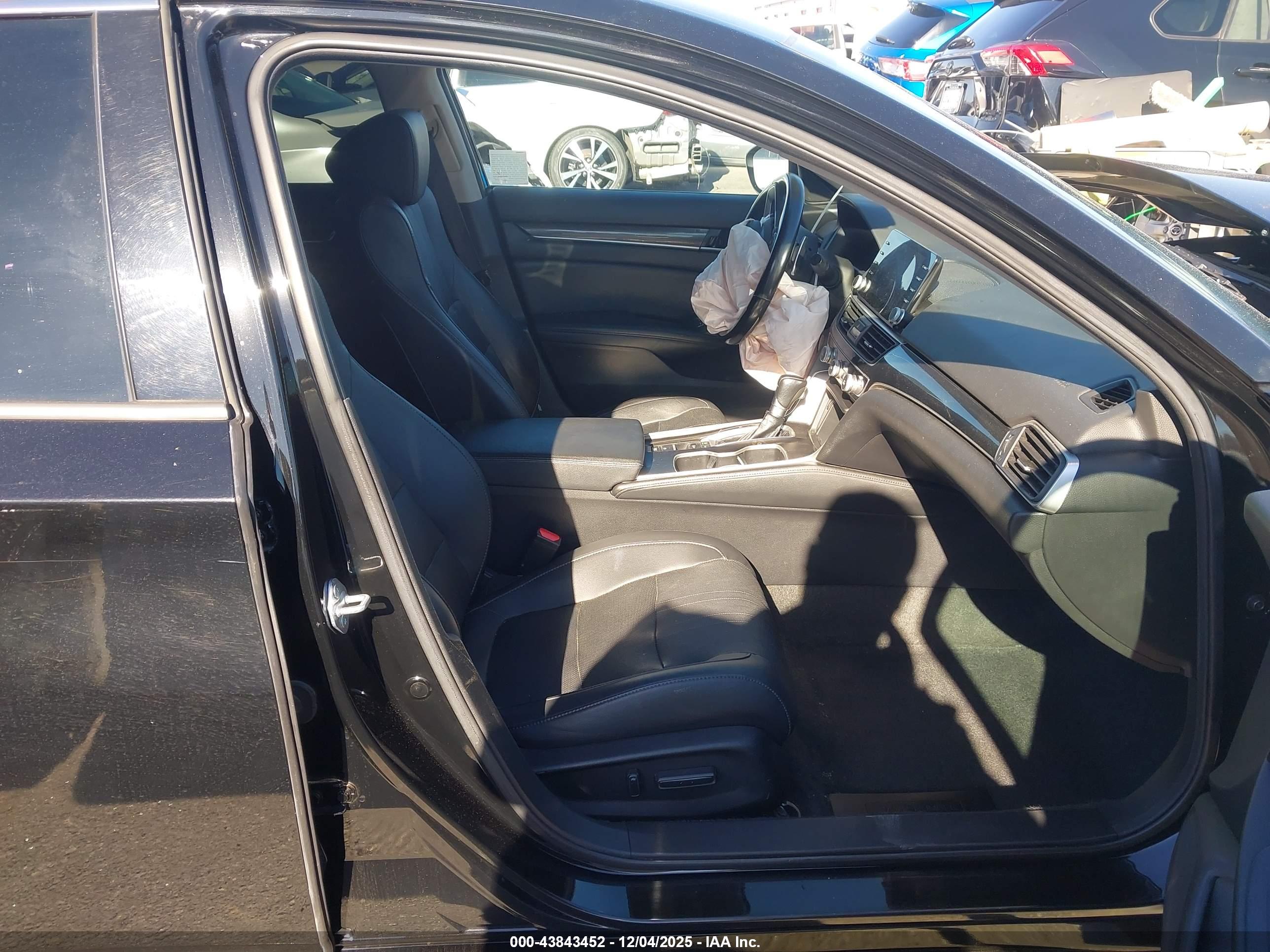 HONDA ACCORD image 5