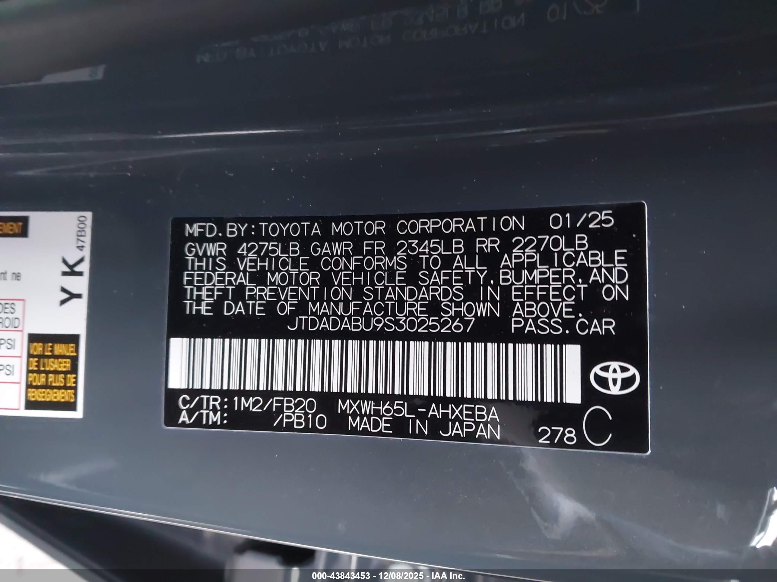 TOYOTA PRIUS image 9