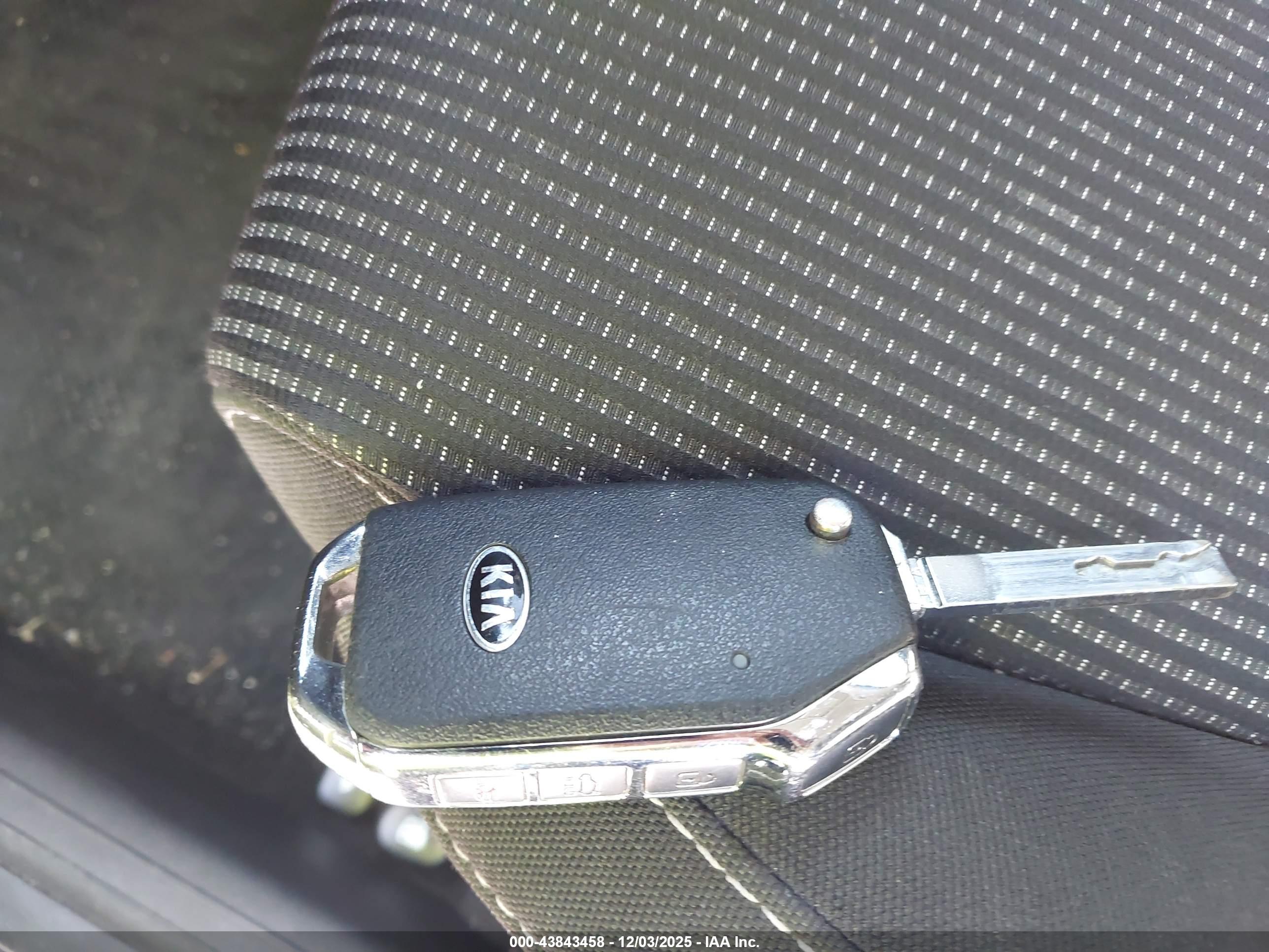 KIA FORTE image 11
